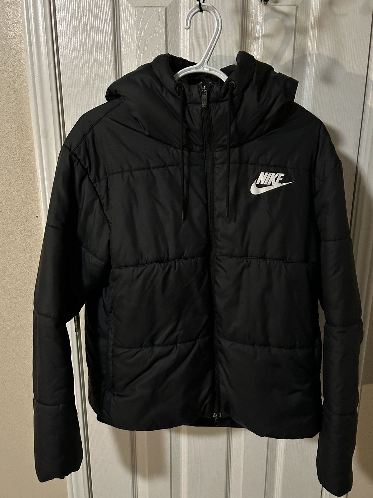 Nike padded hoodie/puffer jacket, men's size XL Nylon black type Vintage Second Hand