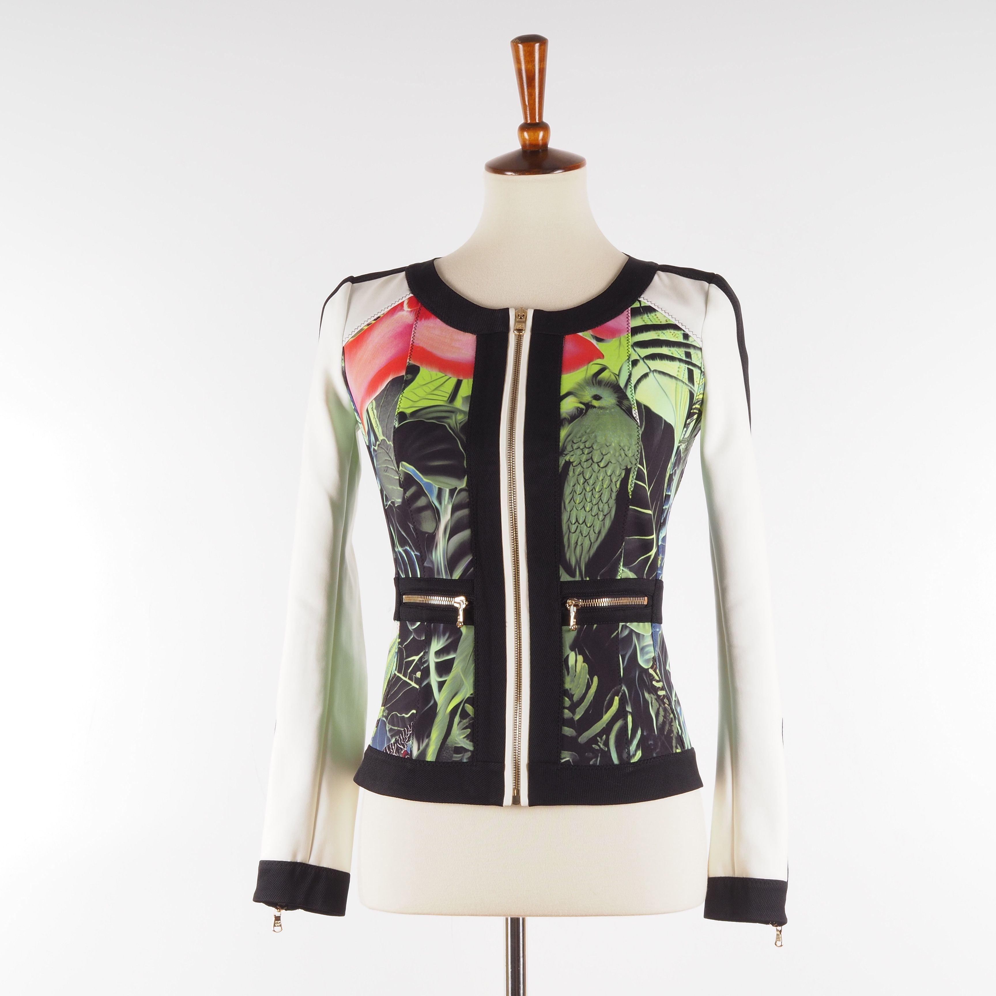 Roberto Cavalli Roberto Cavalli Tropical Print Zip Jacket Size XS / US 0-2 / IT 36-38 - 3 Thumbnail