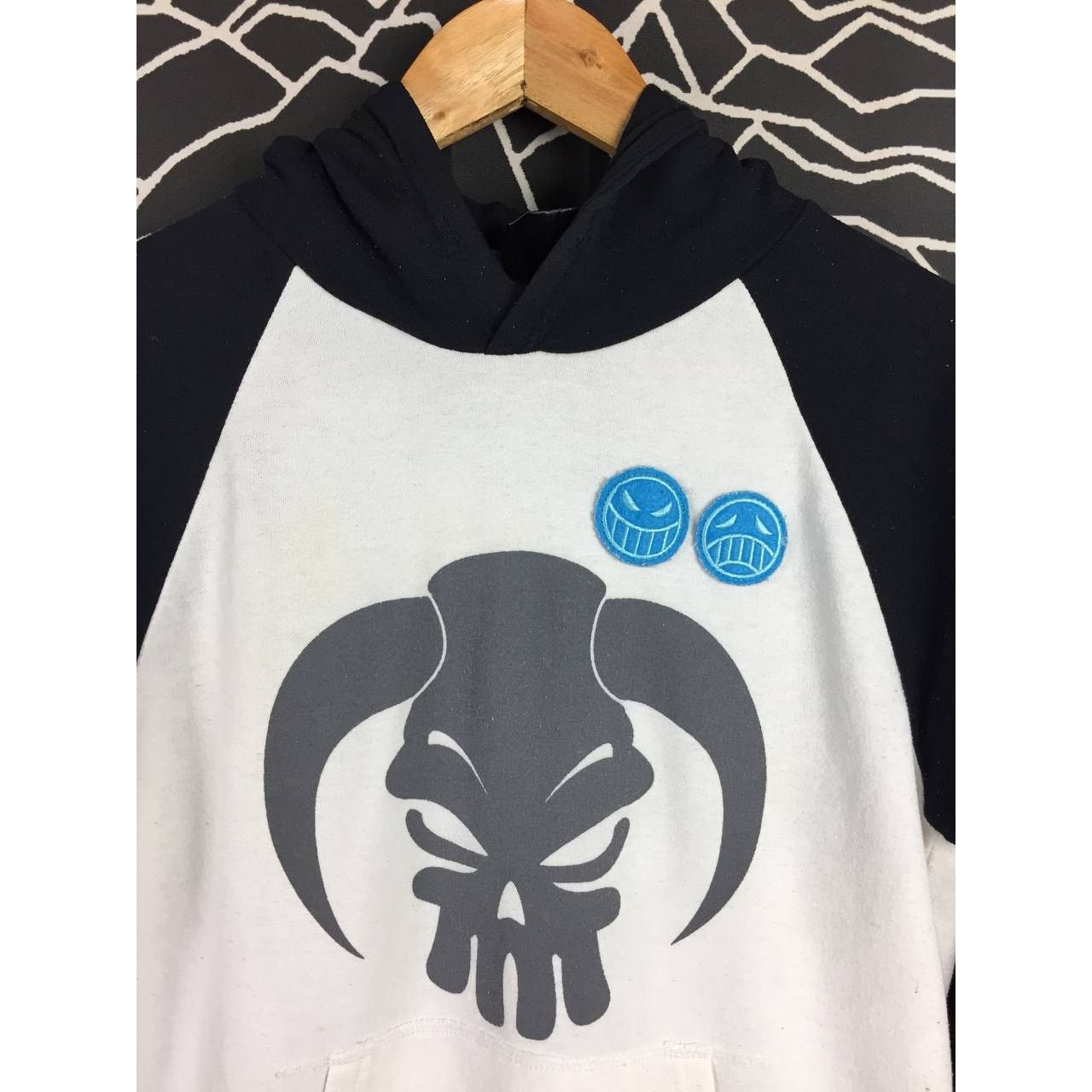 Anime × Japanese Brand × Vintage One Piece X Neutral Infinity Portgas D. Ace Hoodie Size US S / EU 44-46 / 1 - 4 Thumbnail