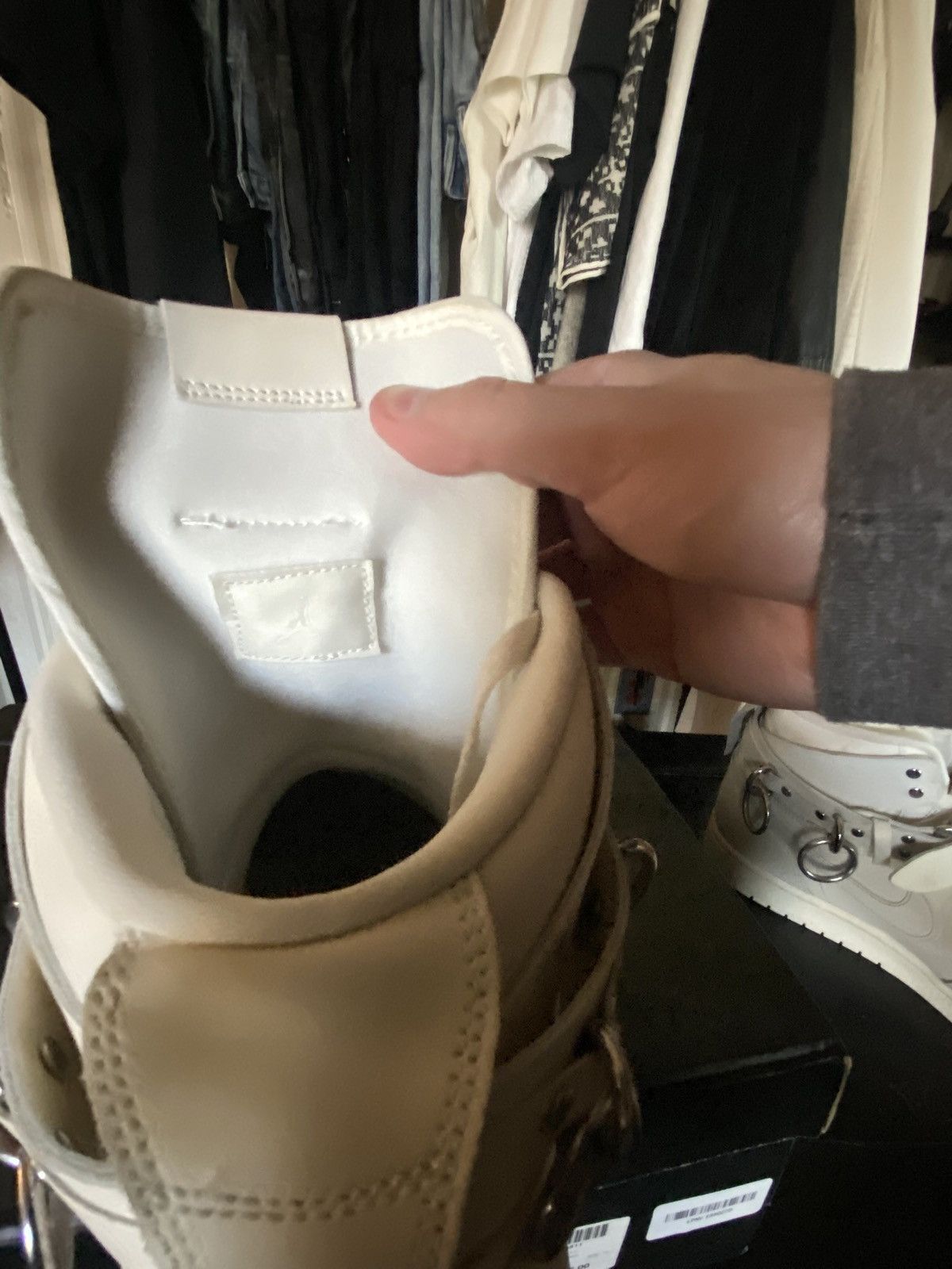 Comme des Garcons Comme Des Garçons - CDG Jordan 1s Size US 13 / EU 46 - 8 Thumbnail