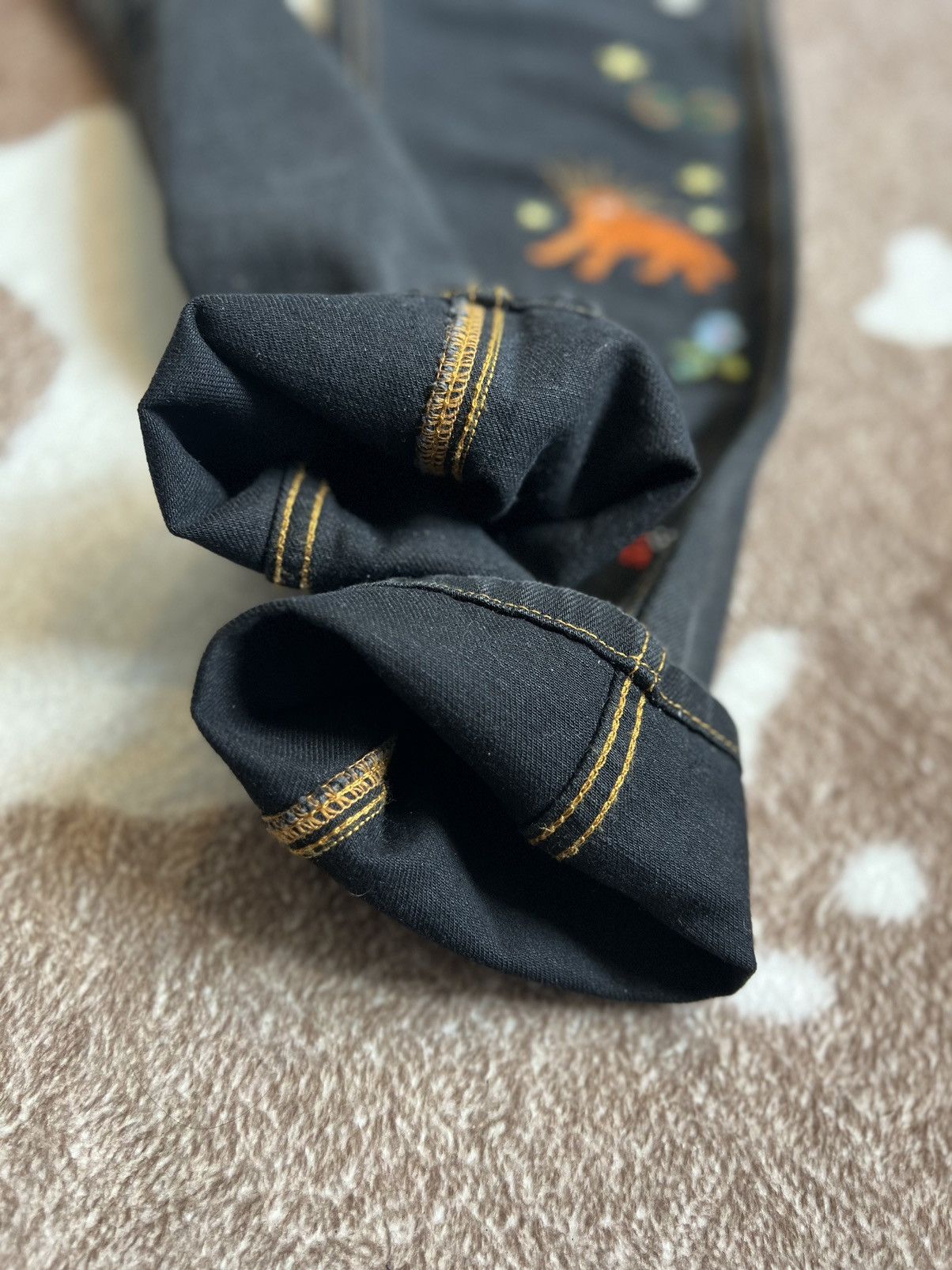 Gucci black embroidered gucci jeans Size US 29 - 11 Thumbnail