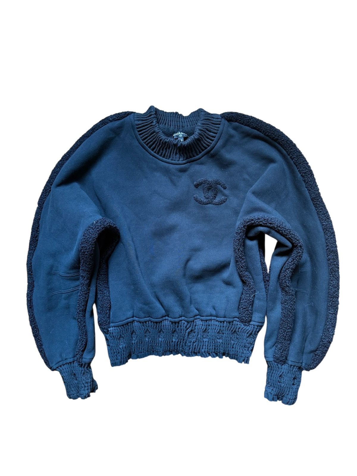 Chanel Cashmere Logo “CC” Knit Sweatshirt Size M / US 6-8 / IT 42-44 - 1 Thumbnail