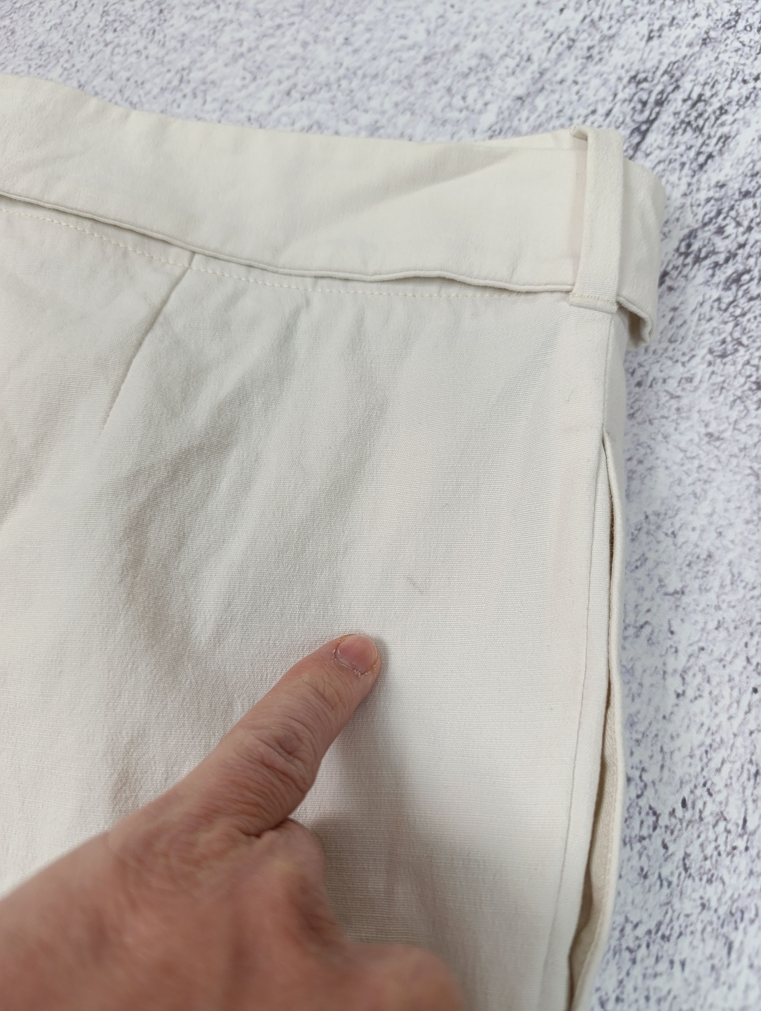Gucci GUCCI VINTAGE CREAM COTTON BAMBOO BUCKLE TAPERED PANTS Size 28" / US 6 / IT 42 - 5 Thumbnail