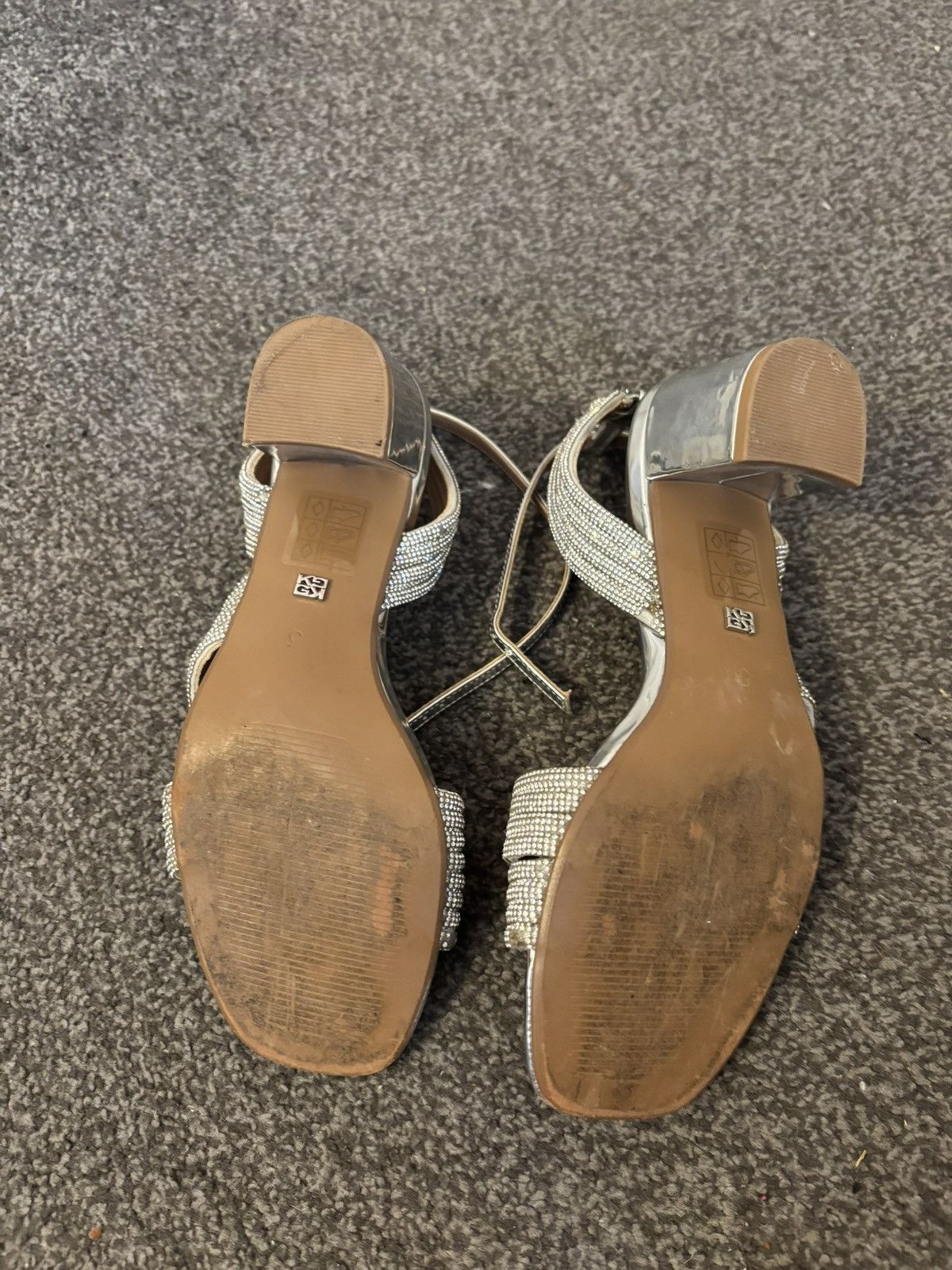 Kurt Geiger Astrid gem sandal/heel Size US 7.5 / IT 37.5 - 3 Thumbnail