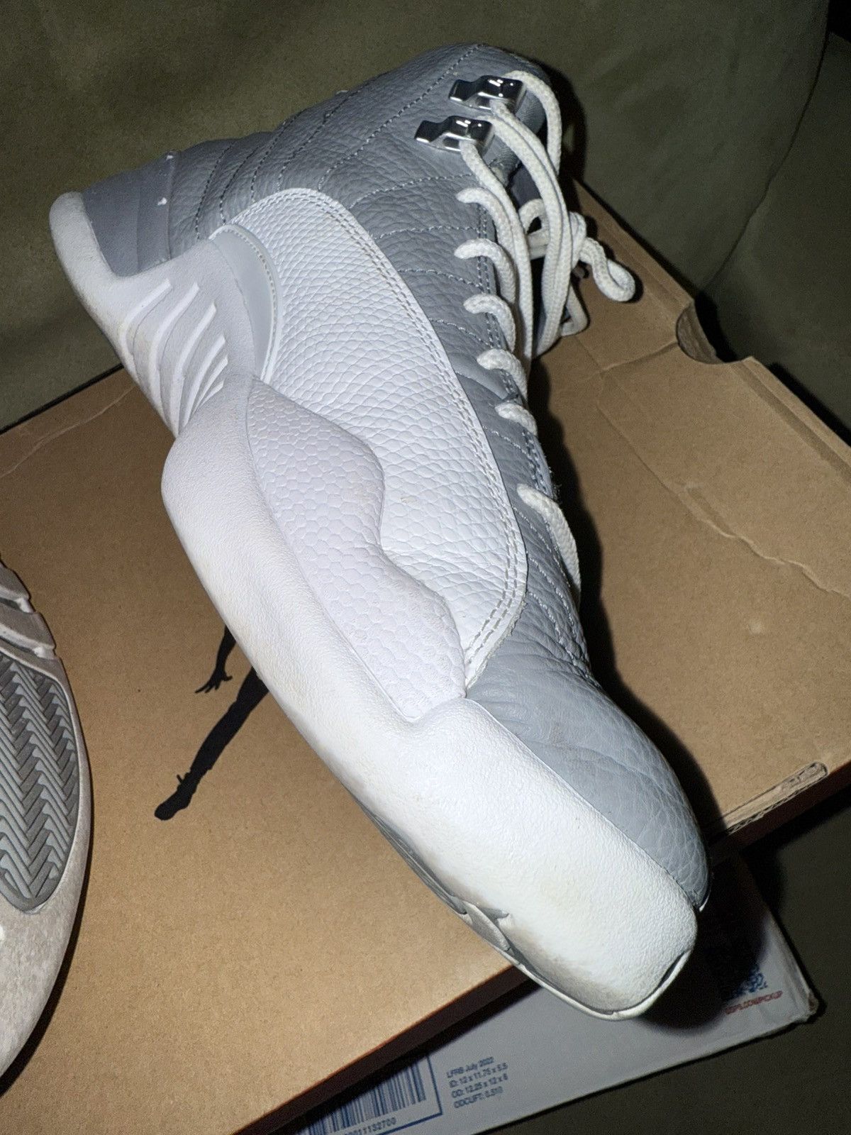 Jordan Brand Air Jordan 12 Stealth Retro cool grey OG Box size 10.5 EXC! Size US 10.5 / EU 43-44 - 18 Thumbnail