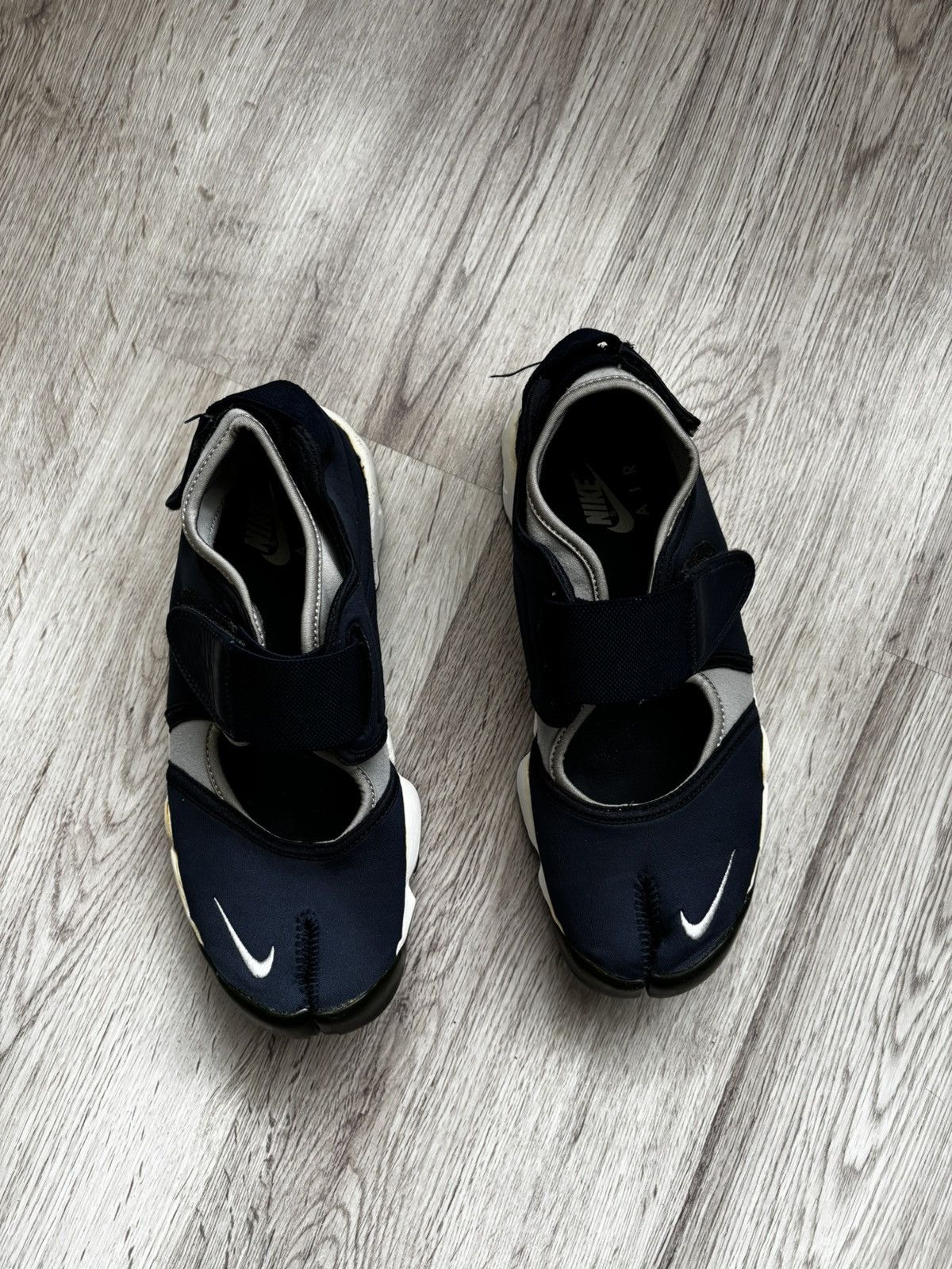 Nike Nike Air Rift Trainers Sandals Shoes Navy Blue 2006 US 10 Size US 10 / EU 43 - 1 Thumbnail