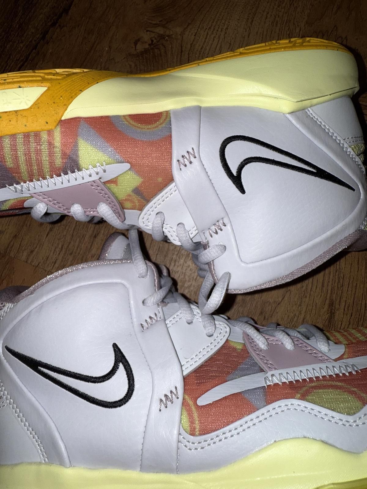 Nike Nike Kyrie Infinity Pyramid (GS) Size US 6.5 / EU 39-40 - 10 Thumbnail