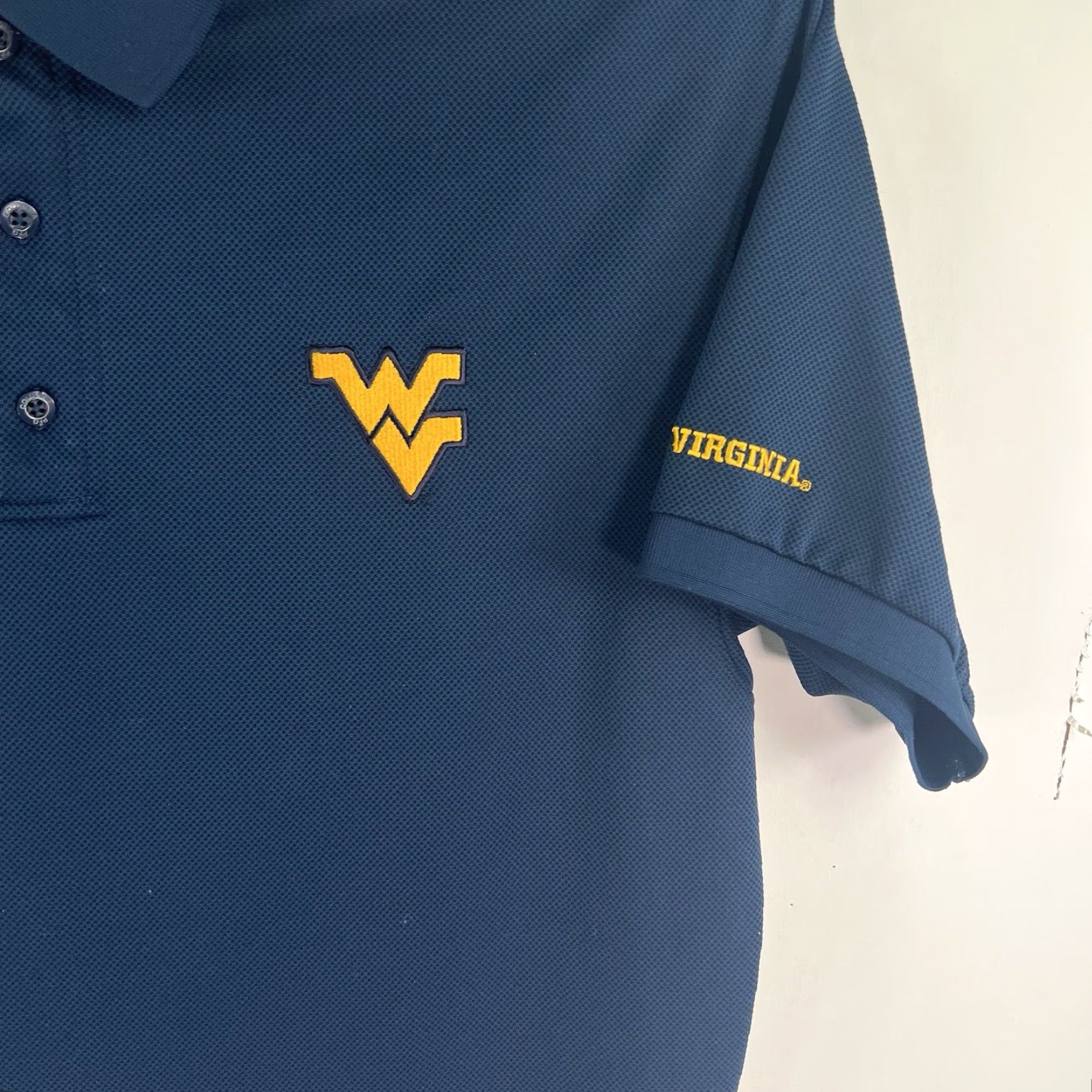 Vintage Columbia Polo Shirt PFG Embroidered Blue Mens Size M University shirt Size US M / EU 48-50 / 2 - 2 Thumbnail