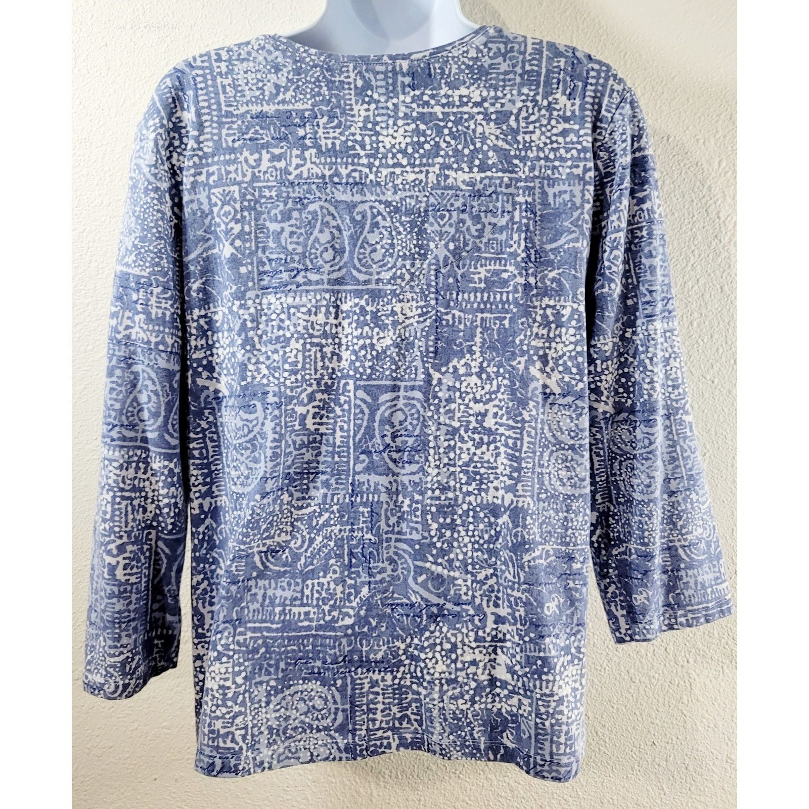 Other Ruby Rd. Blue White Beaded V Neck Top Large Lightweight Size L / US 10 / IT 46 - 4 Thumbnail