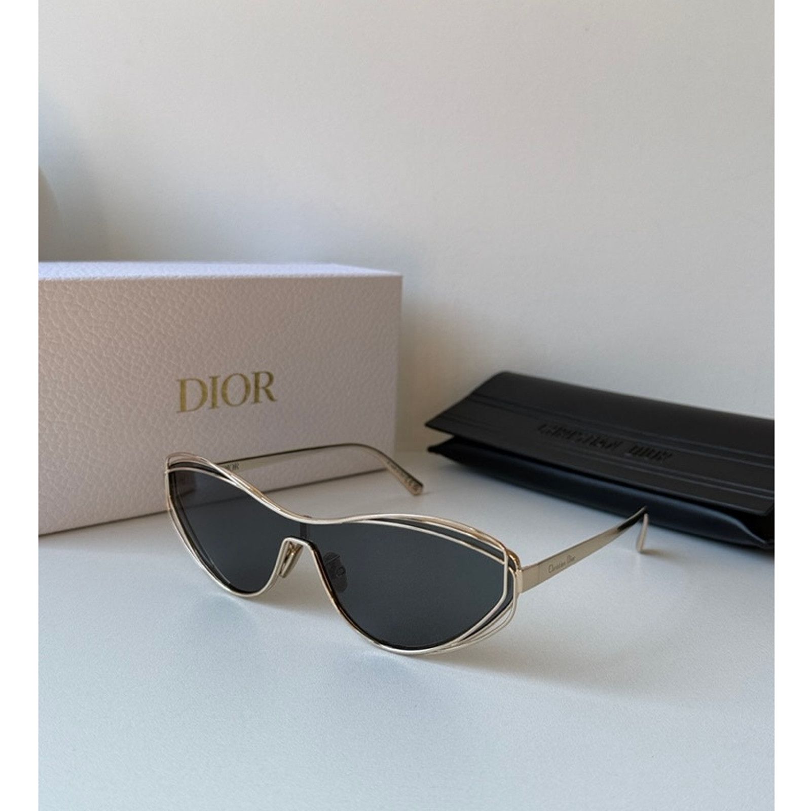 Dior Gold and Blue Cat-Eye Sunglasses Christian Dior Sunglasses Women main image 2