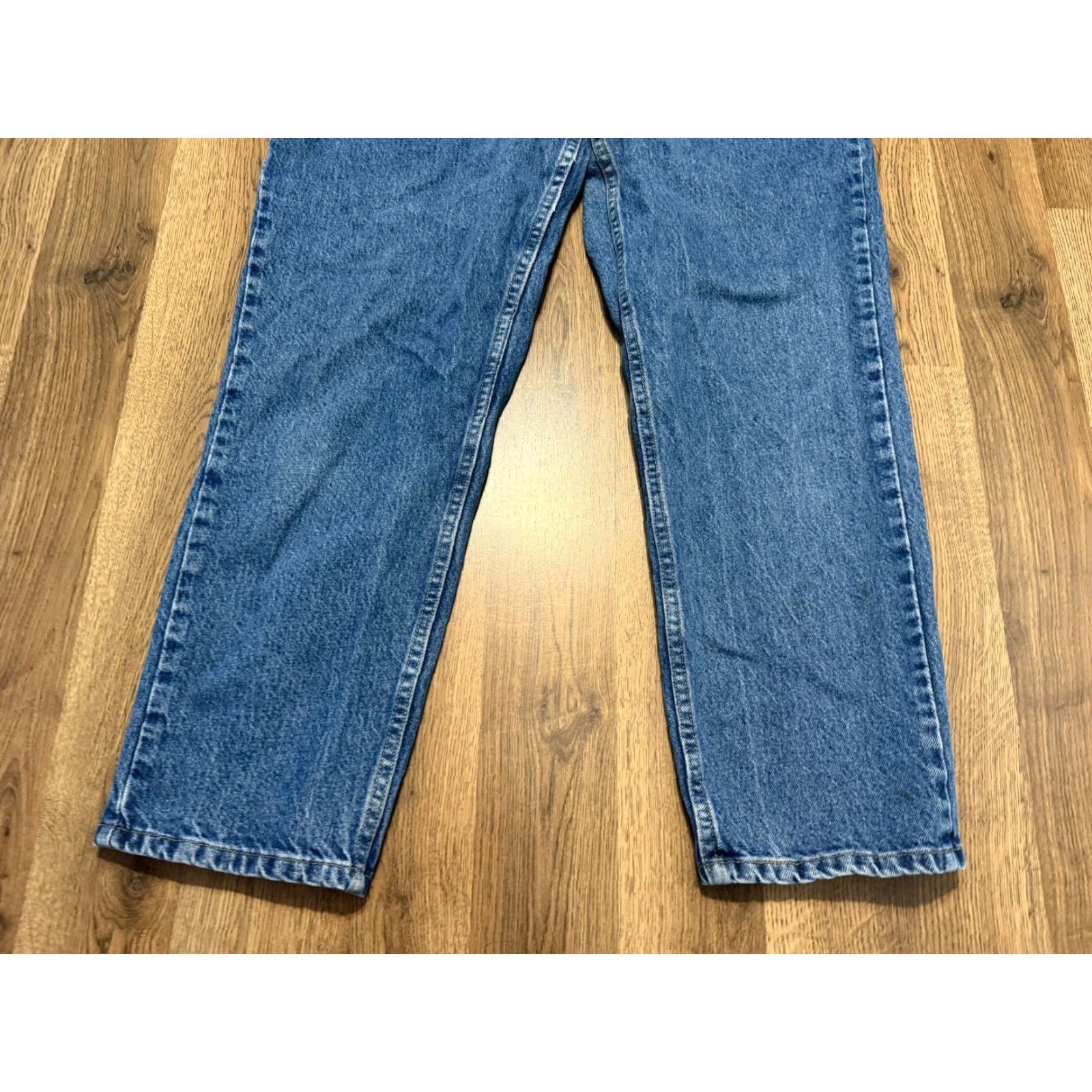 Lee Riders by Lee Jeans Women's 16P Petite Blue Denim Straight Leg Jeans Shirt? Size 38" / US 16 / IT 52 - 3 Thumbnail