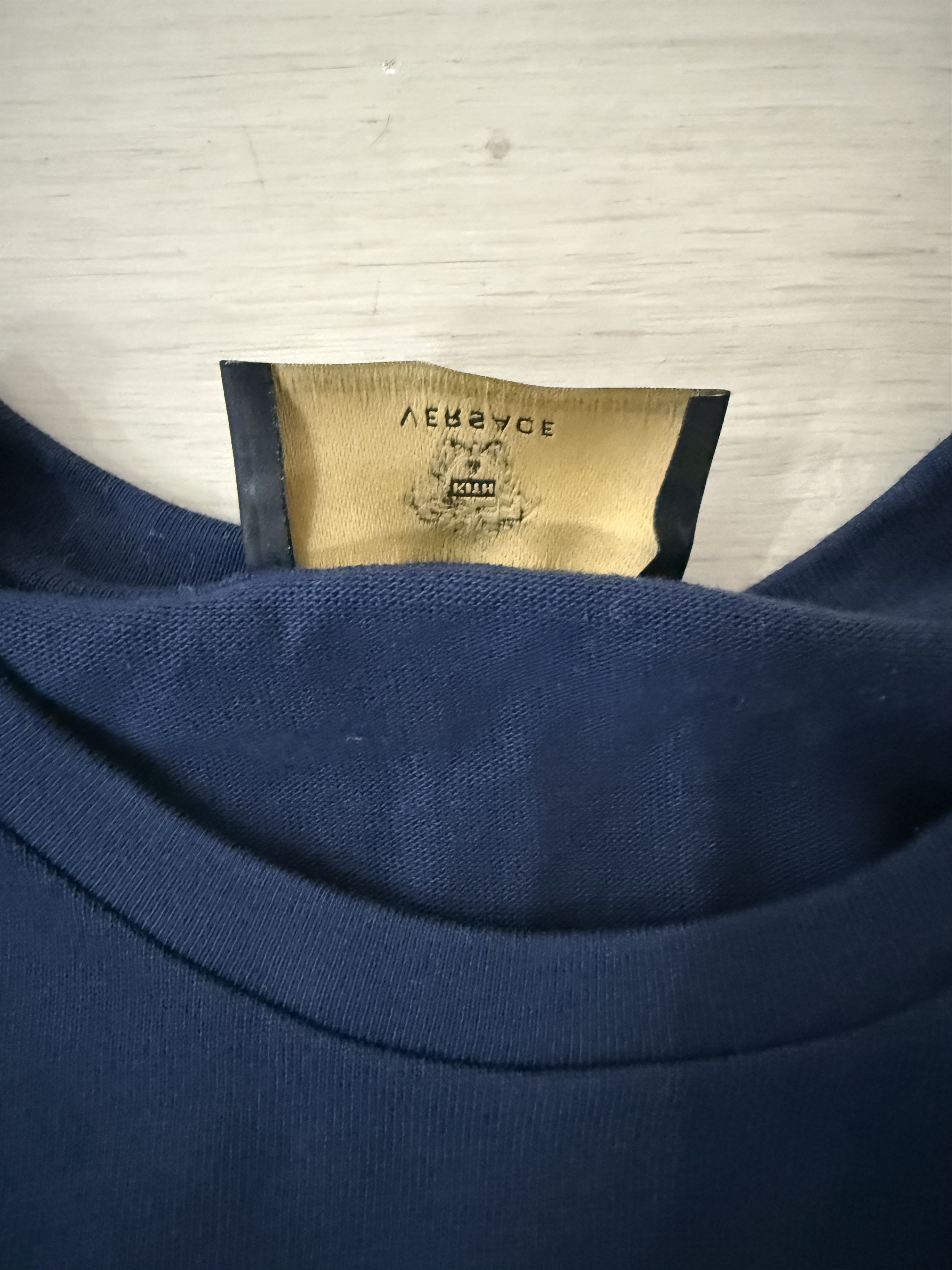 Kith × Versace Kith x Versace Navy Blue & Gold Medusa Tee Size US S / EU 44-46 / 1 - 4 Thumbnail