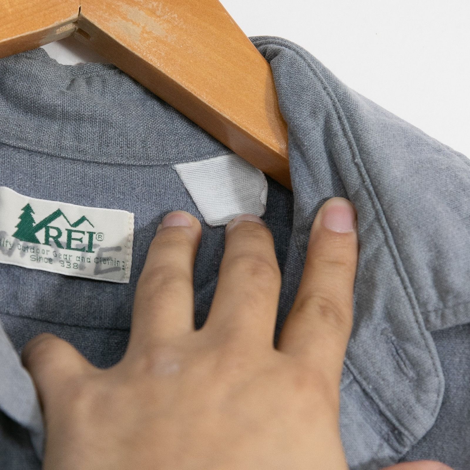 Rei Vintage REI Chamois Button Up Shirt Mens 2XL - Distressed Size US XXL / EU 58 / 5 - 6 Thumbnail