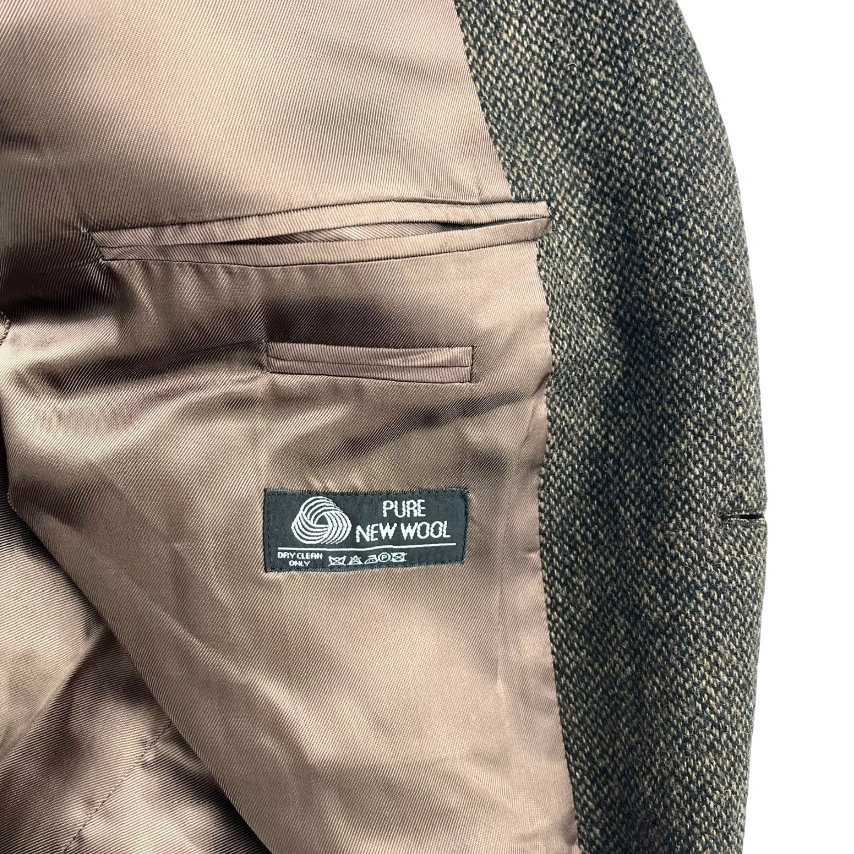 Vintage Gurteen Blazer Jacket Mens Wool Tweed Brown 42R Vintage No 2-Button 3-Button Double-Vented Notch Lapel Jacket Front Womens Mens Girls Size 42R - 5 Thumbnail