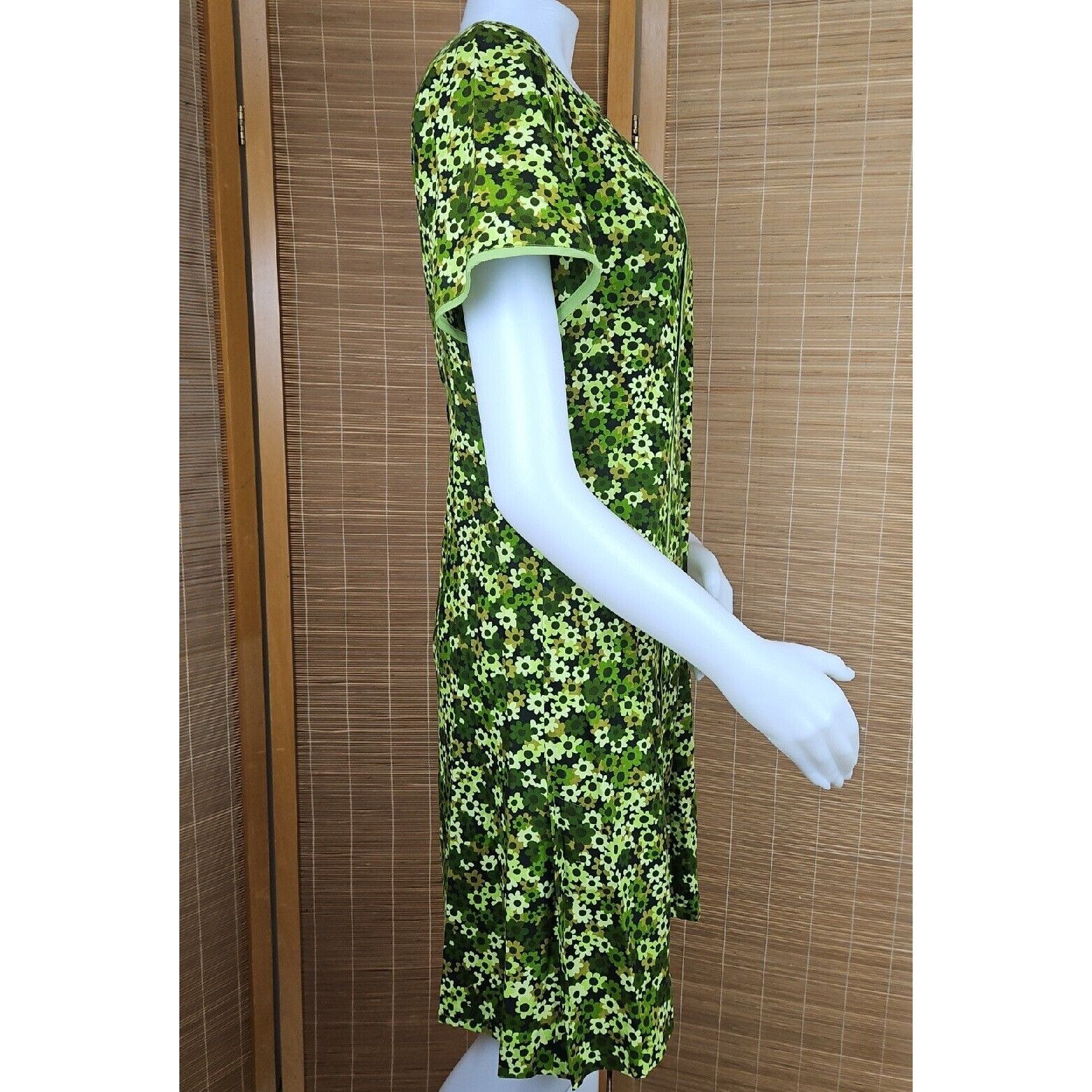 Vintage Vintage Dianes Honolulu Hawaiian Dress Sz S Green Flower Pow Size S / US 4 / IT 40 - 5 Thumbnail