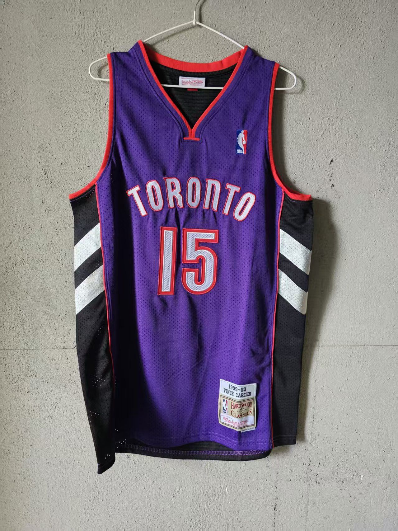 NBA Vince Carter Jersey Toronto Raptors 15 Double Stitched Size US XL / EU 56 / 4 - 1 Thumbnail
