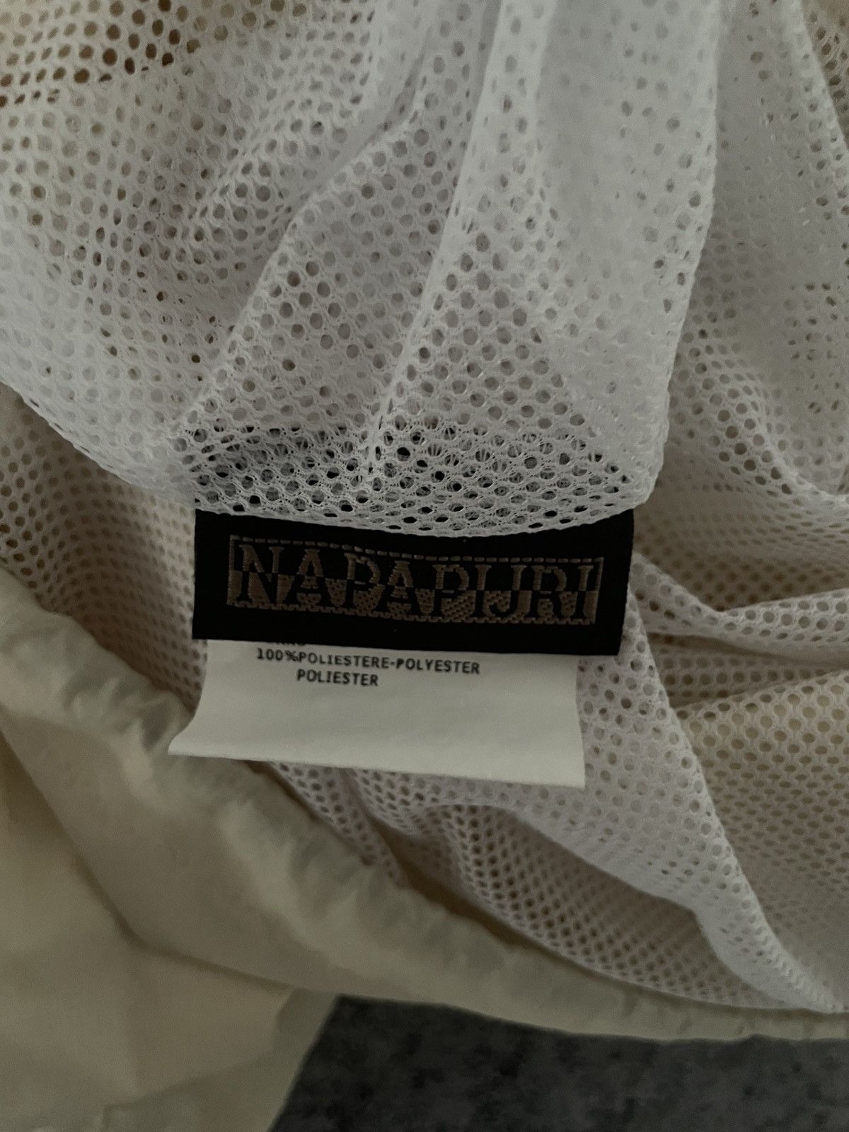 Napapijri Napapijri Geographic Packable Anorak Men’s M Beige Cream Size US M / EU 48-50 / 2 - 7 Thumbnail