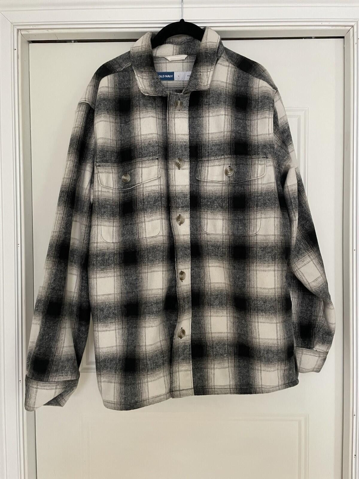 Old Navy Old Navy Flannel Overshirt Grey White Black Check Men Large Size US L / EU 52-54 / 3 - 1 Thumbnail