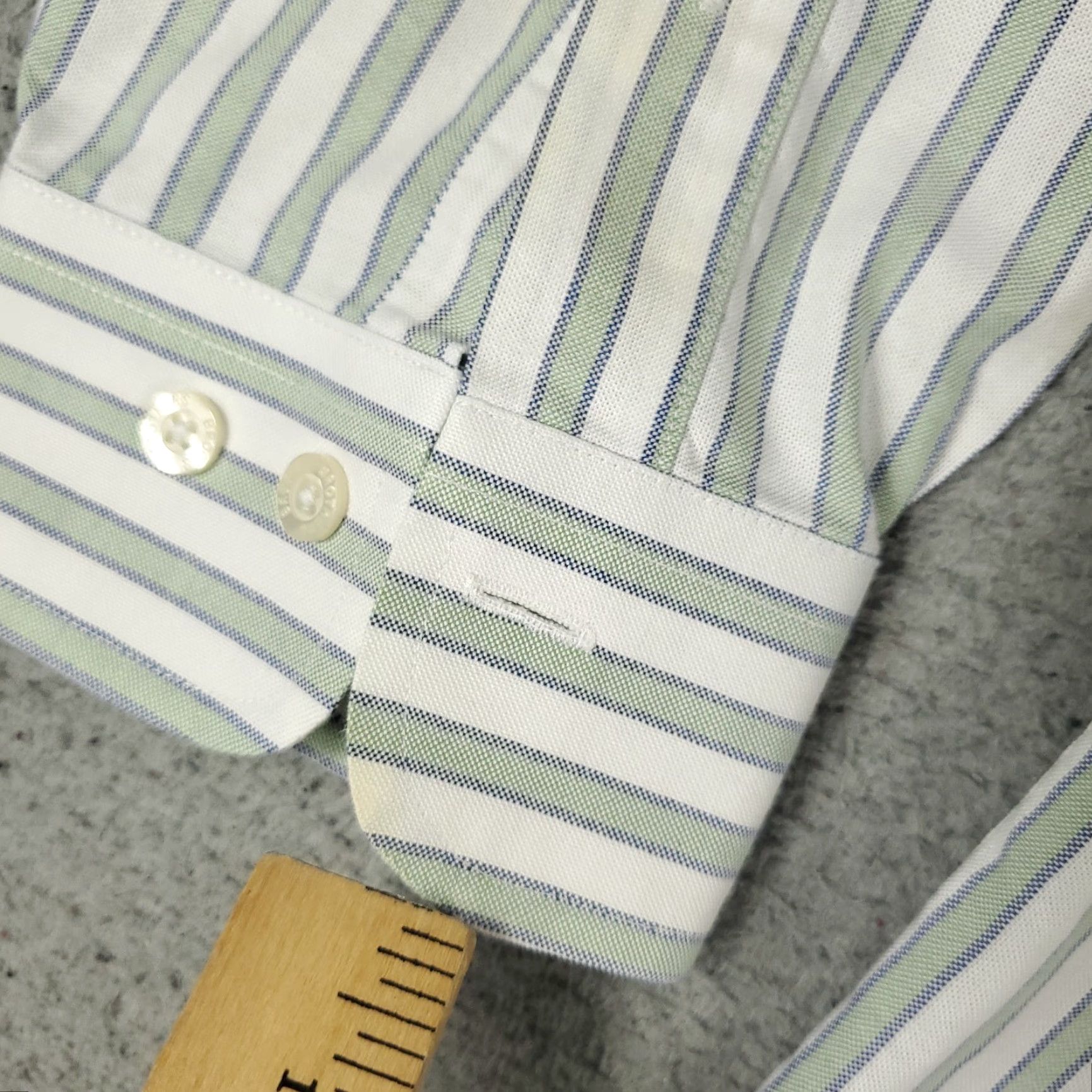 Brooks Brothers BROOKS BROTHERS Shirt XL Green Striped Button-Up Long Sleeve Cotton Woven Collared Stained Classic Preppy Mens Size US XL / EU 56 / 4 - 6 Thumbnail