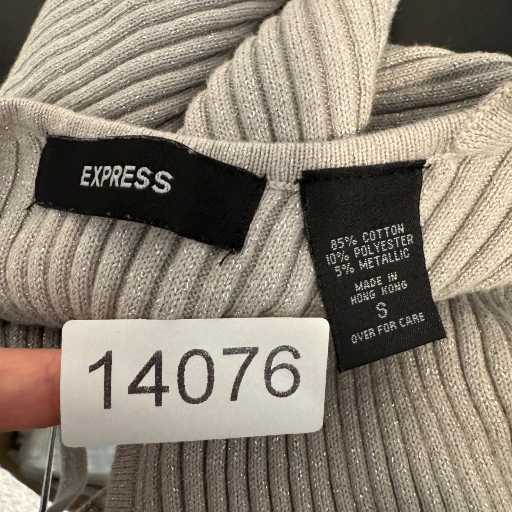 Express VINTAGE Express Backless Turtleneck Top Shirt Small S Grey Silver Glittery Sparkly Mens/ Womens Size S / US 4 / IT 40 - 6 Thumbnail