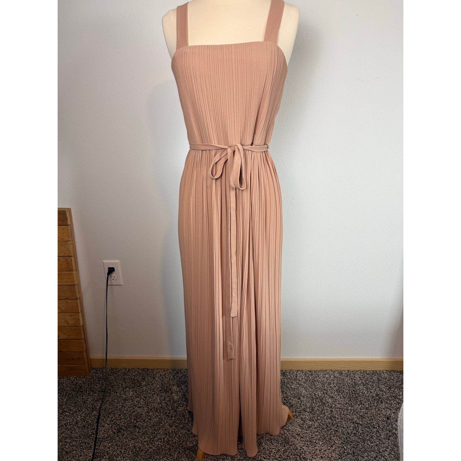 BERNADETTE Vintage Bernadette Designs Beige Pleated Maxi Dress. Sz Sml Size S / US 4 / IT 40 - 7 Thumbnail