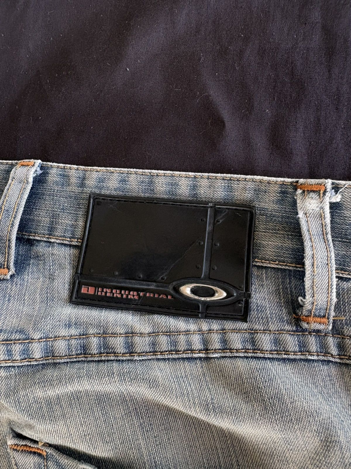 Oakley Rare Vintage Oakley Denim Faded Wash Flare Jeans Pants Size US 33 - 8 Thumbnail