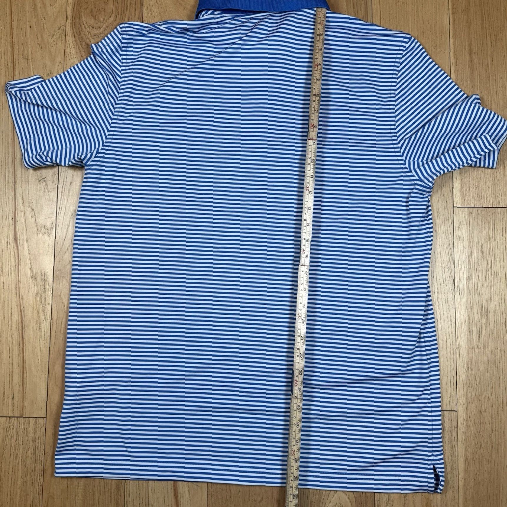 Vineyard Vines VINEYARD VINES Polo Shirt Men’s L Blue Stripe Stretch Golf Athletic Light Shirt Men L Blue Stripe Stretch Golf Athletic Light Size US L / EU 52-54 / 3 - 7 Thumbnail