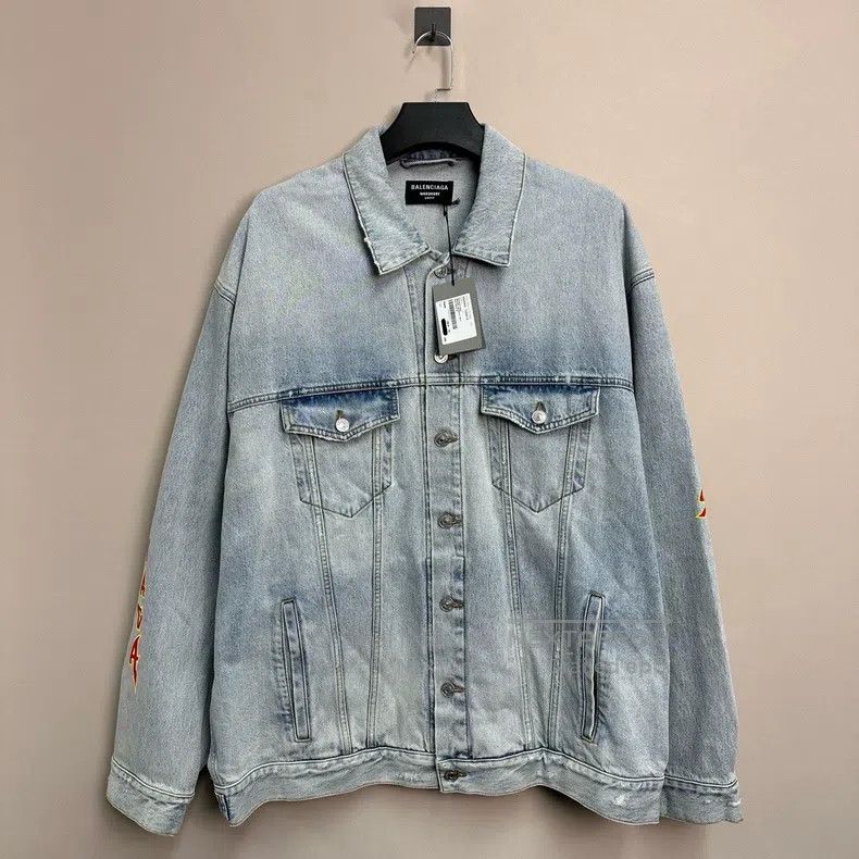 Balenciaga Balenciaga Flame Lettering Denim Jacket Size US M / EU 48-50 / 2 - 1 Thumbnail