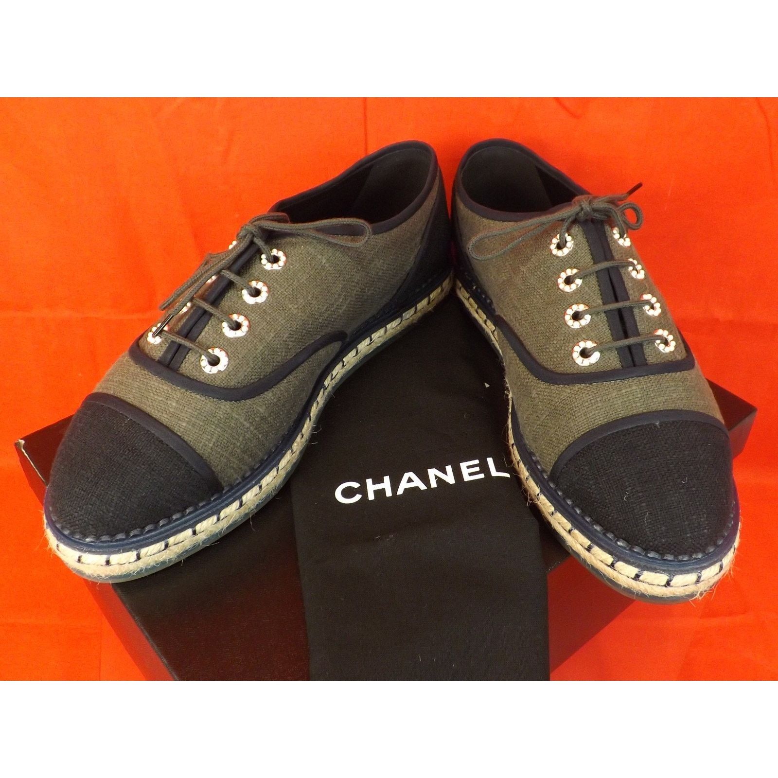 Chanel CHANEL GREEN BLACK CANVAS PEARLS CC ESPADRIL OXFORDS FLAT 40 Size US 10 / IT 40 - 7 Thumbnail