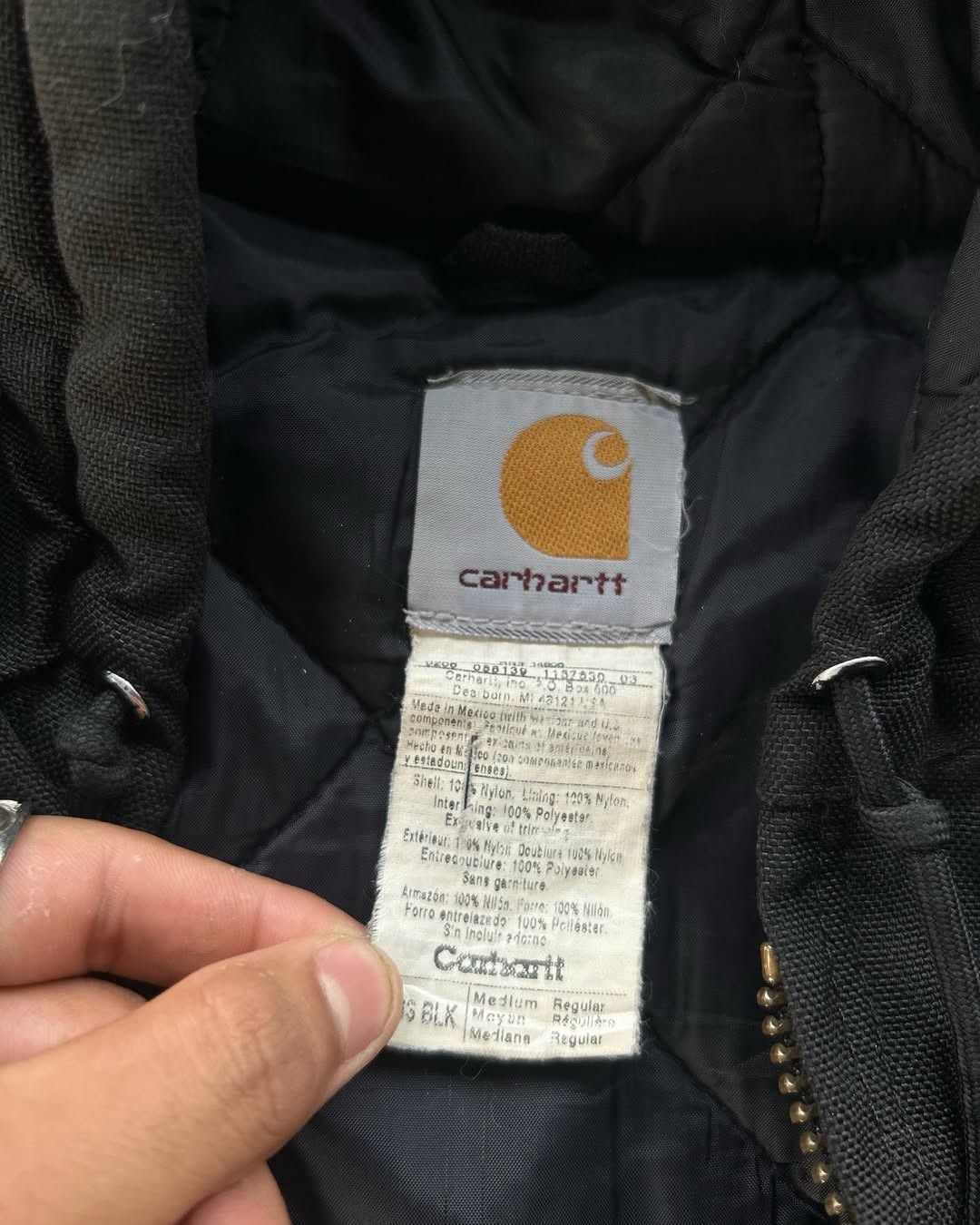 Carhartt × Vintage 90's Carhartt J133 BLK Active Wear Denim Jacket Size US M / EU 48-50 / 2 - 6 Thumbnail