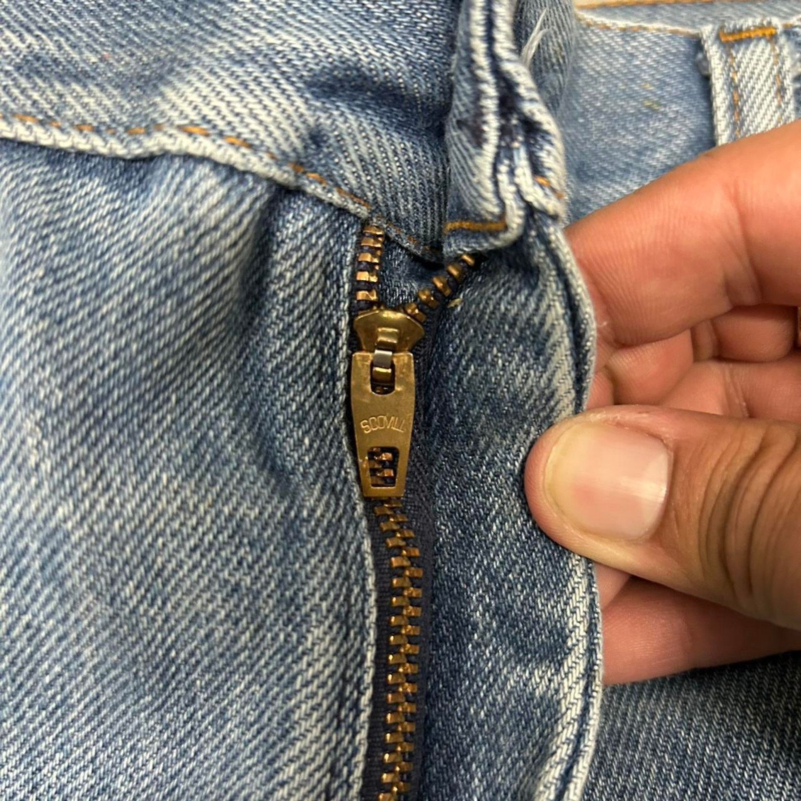 Sears VTG 70s Sears thumbs up Faded blue jeans with a relaxed fit Size US 34 / EU 50 - 3 Thumbnail