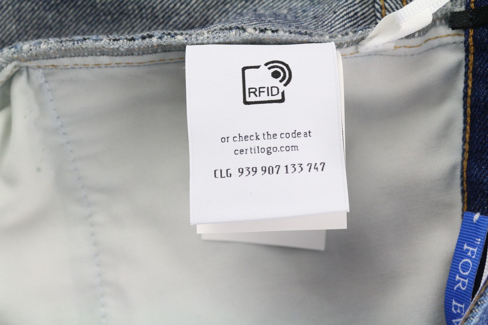 Off-White ARR SKATE W33 Washed Blue Regular Button Fly 84394 Size US 33 - 11 Thumbnail