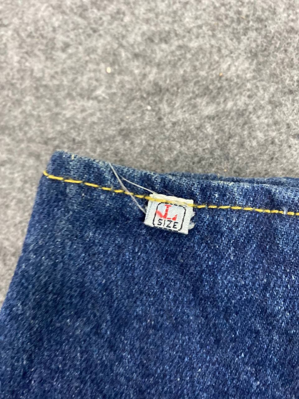 Japanese Brand vintage japanese brands high waist denim very nice design Size 28" / US 6 / IT 42 - 8 Thumbnail