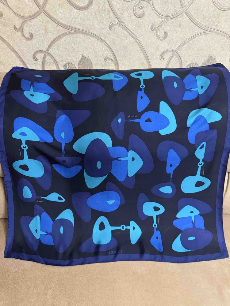 Gucci Gucci Silk Scarf Size ONE SIZE - 1 Thumbnail