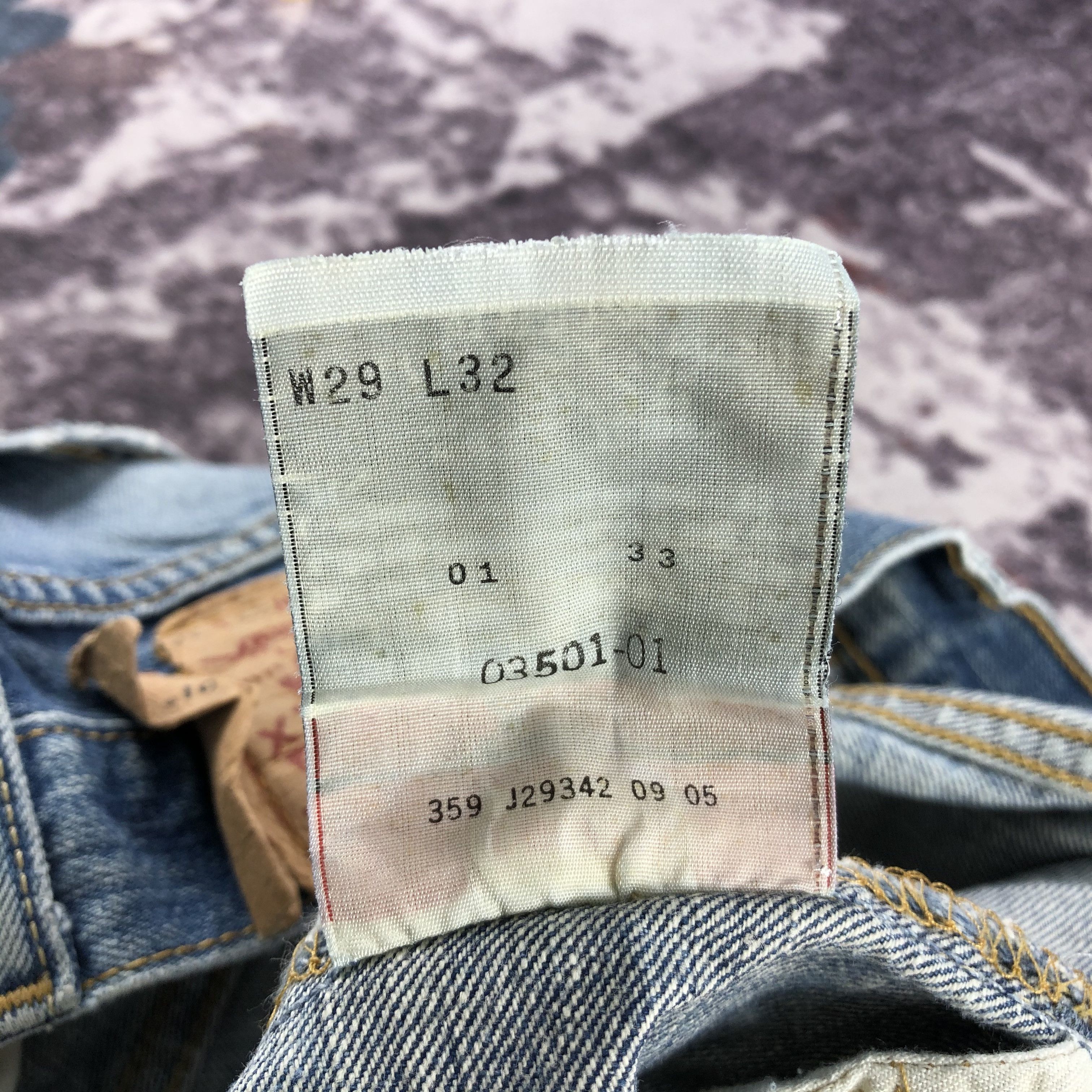Levi's × Vintage 90s Vintage Blue Wash Levis 501 Jeans-JM2777 Size US 29 - 17 Thumbnail
