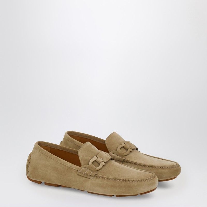 Salvatore Ferragamo Ferragamo Safari-Colored Gancini Driver Loafer Size US 5 / EU 37 - 1 Thumbnail