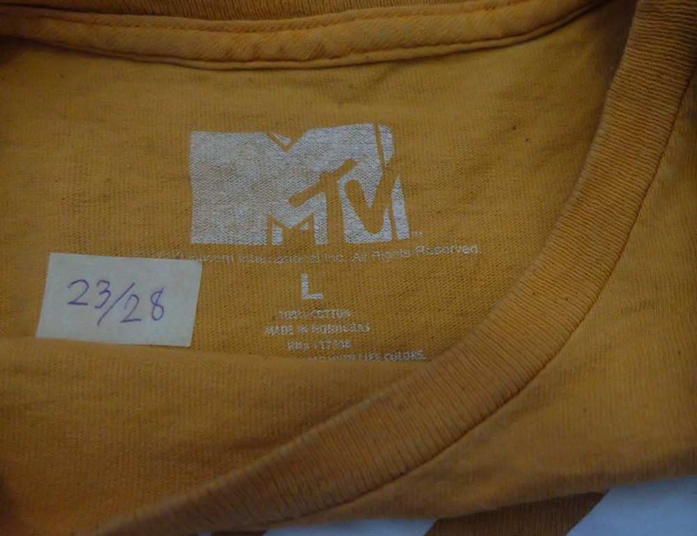 Mtv MTV T-shirt Size US L / EU 52-54 / 3 - 3 Thumbnail