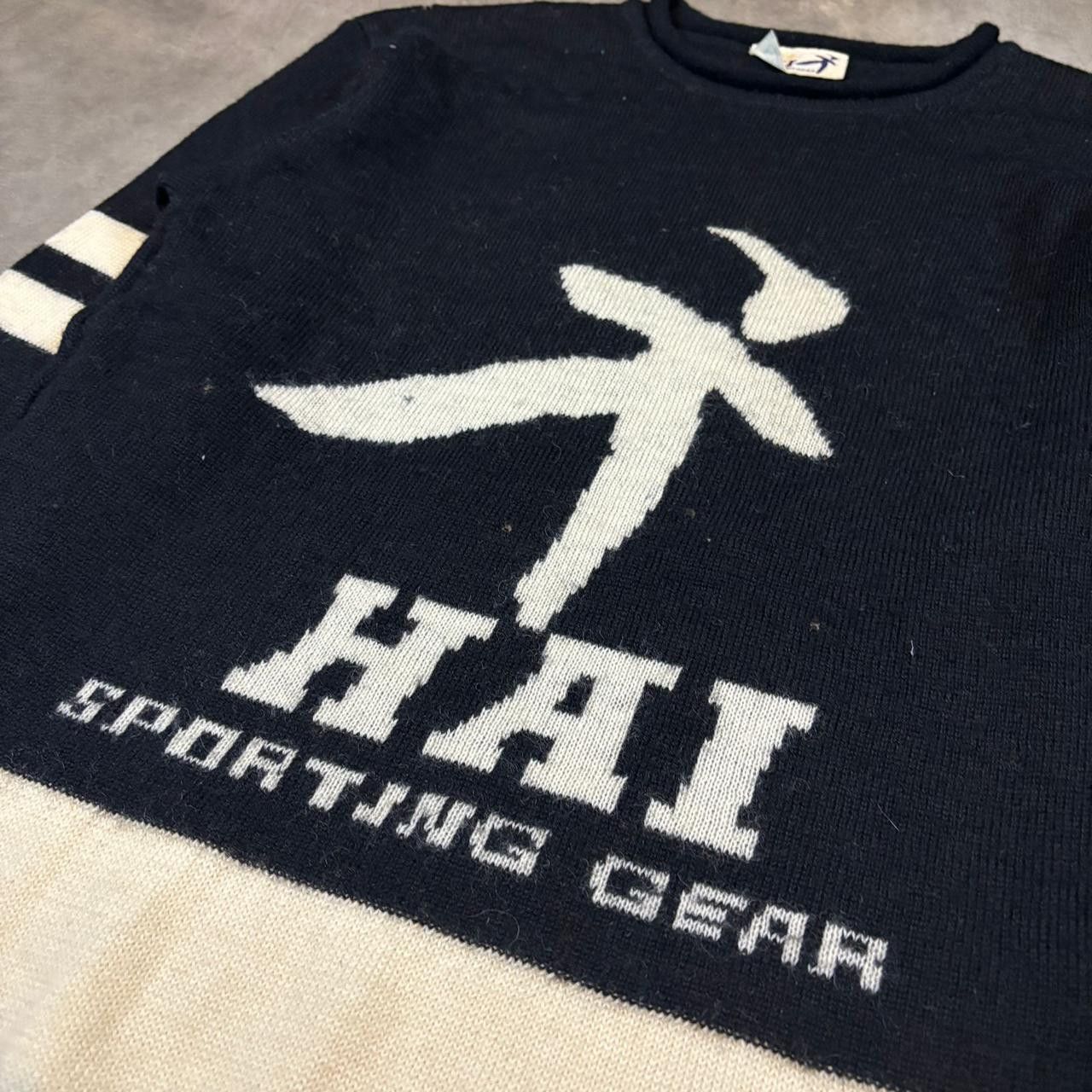 Hai Sporting Gear × Issey Miyake × Vintage 90s Hai Sporting Gear Issey Miyake Logo Knitt Swearshirt Size US M / EU 48-50 / 2 - 2 Thumbnail