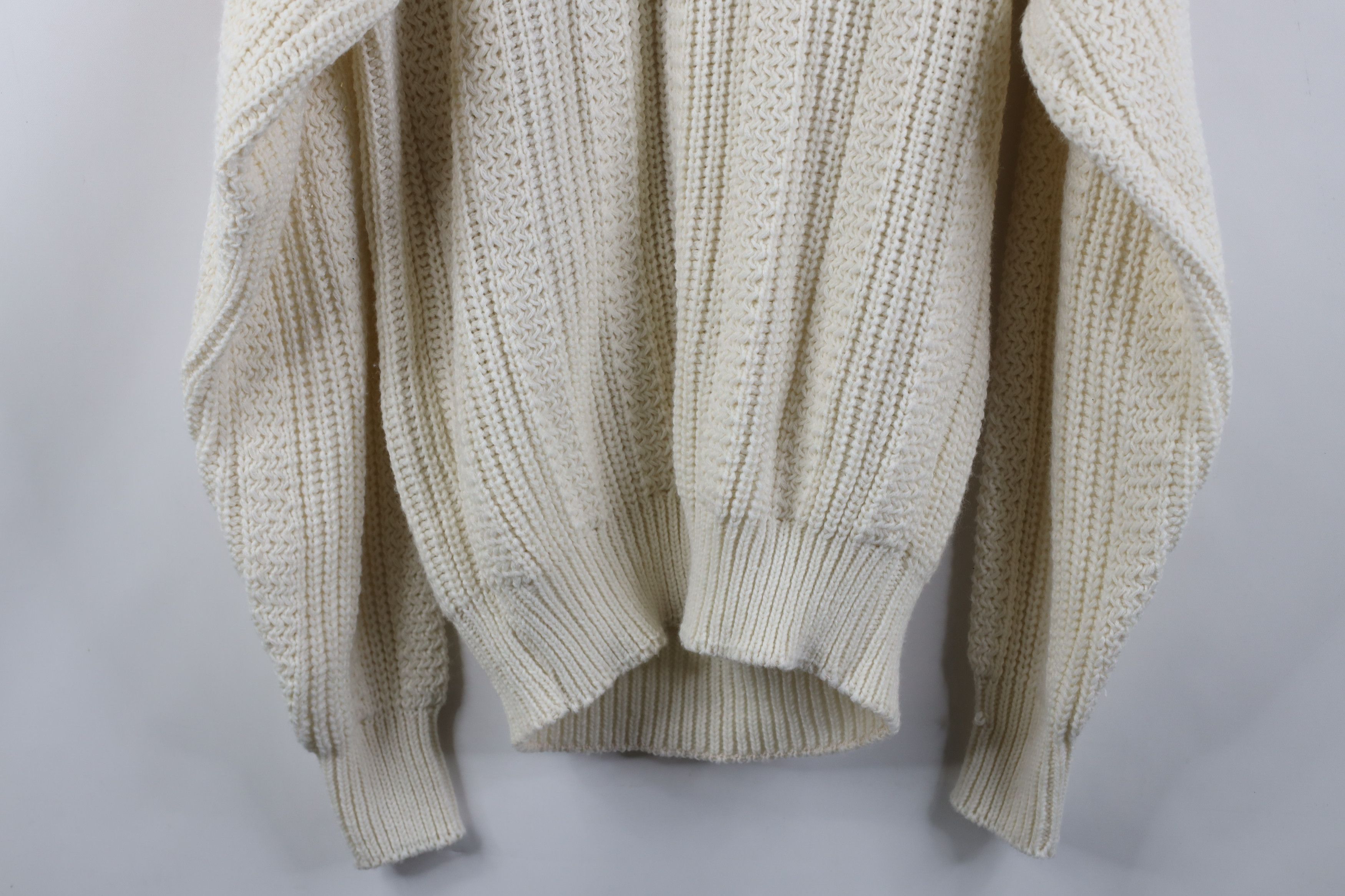 Vintage Vintage 90s Streetwear Ribbed Knit Crewneck Sweater Cream Size US M / EU 48-50 / 2 - 10 Thumbnail
