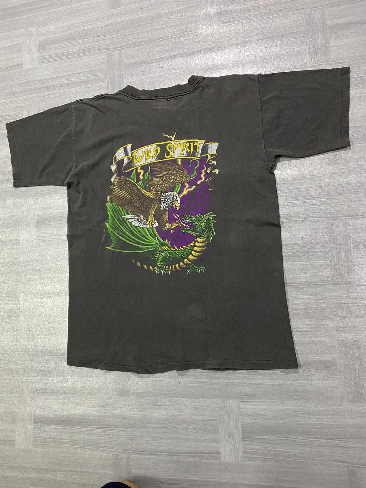 Vintage Vintage Wild Spirit Eagle Dragon Minnesota Graphic T Shirt Size US L / EU 52-54 / 3 - 2 Thumbnail