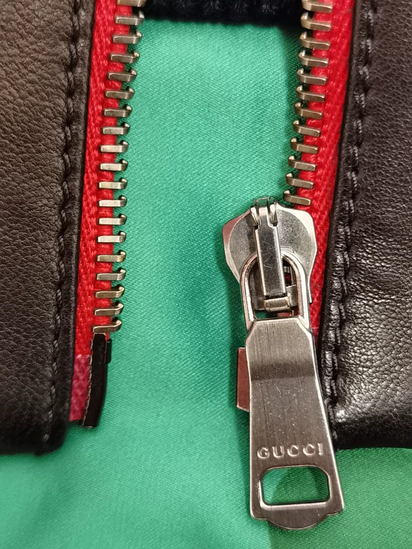 Gucci Gucci New Sheepskin Shoulder Drop Leather Jacket Size 54 Size US L / EU 52-54 / 3 - 8 Thumbnail