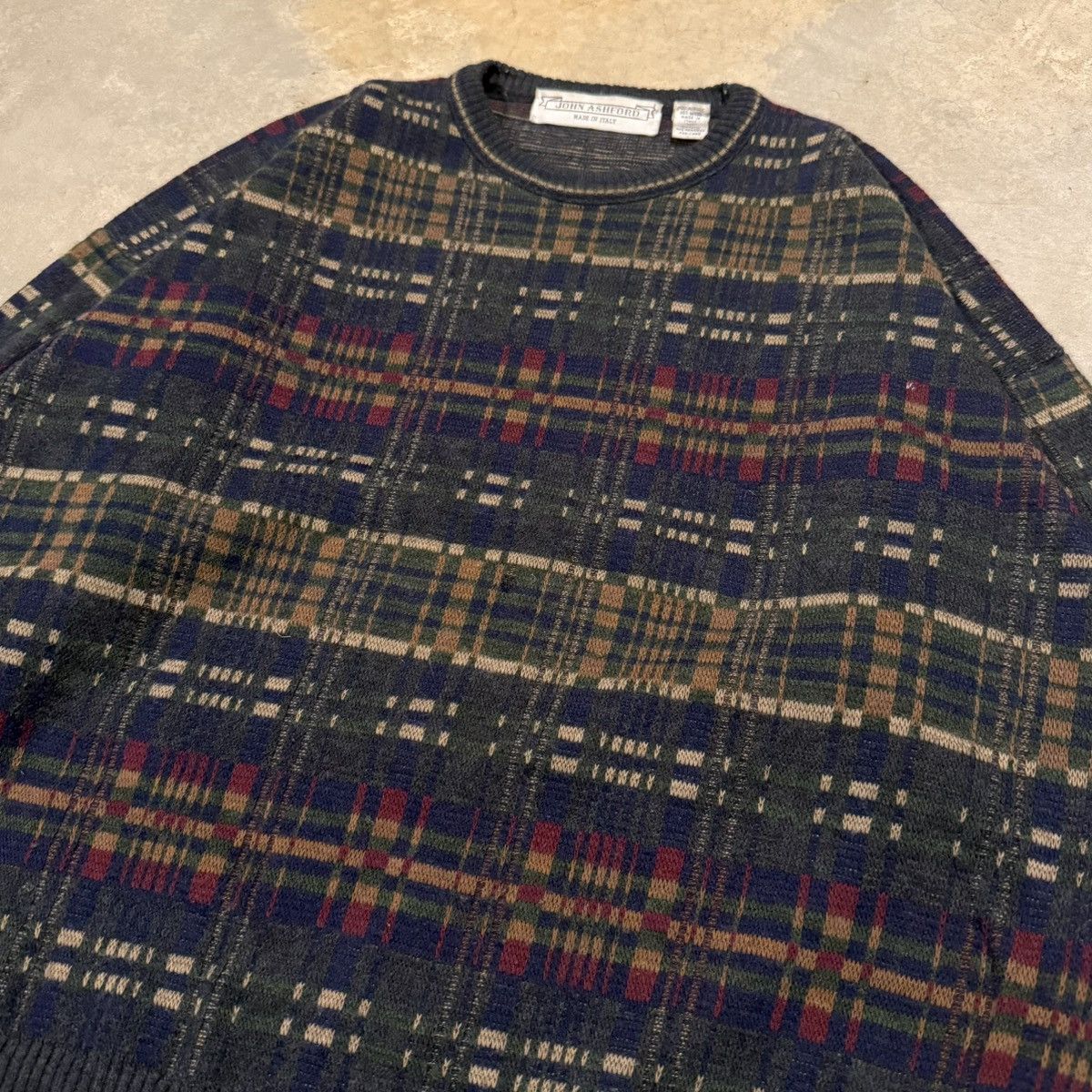 Vintage Vintage 1980s Italian Wool Plaid Geometric Knit Sweater Size US XL / EU 56 / 4 - 3 Thumbnail