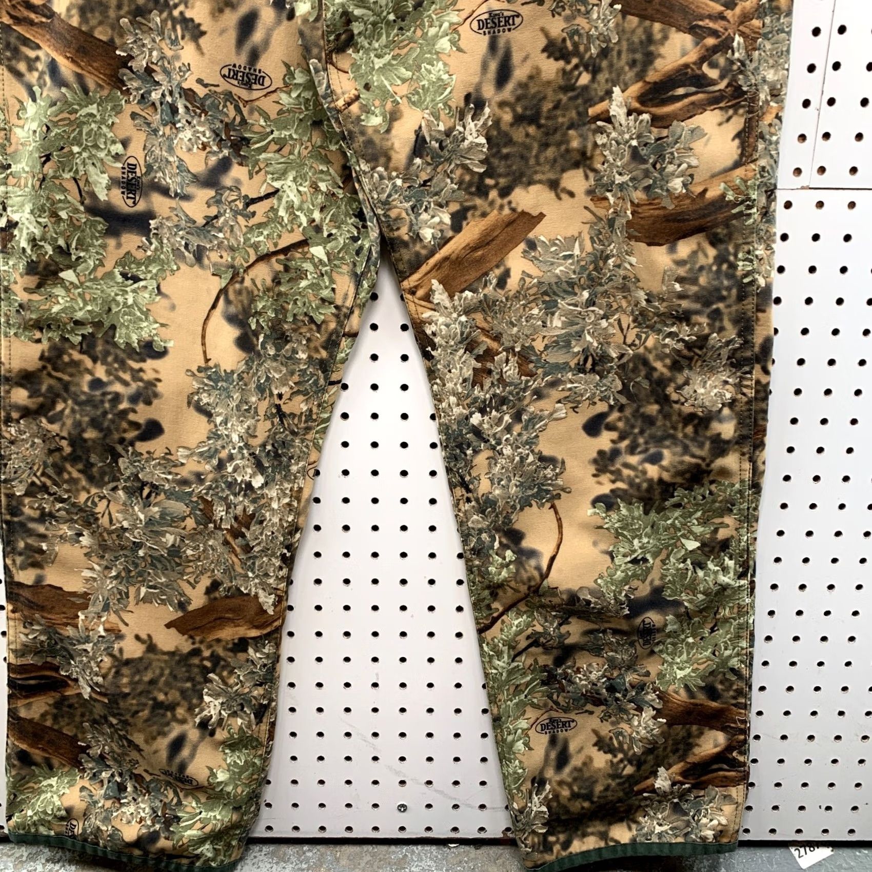 Vintage VINTAGE Hidden Mesa Camouflage Hunting Pants Mens 42X31 Cargo Camouflage 42 Mens Foss? Size US 42 / EU 58 - 7 Thumbnail