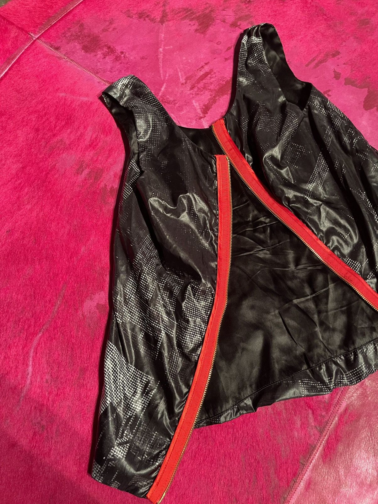 Alexander McQueen McQueen Vest Size S / US 4 / IT 40 - 4 Thumbnail