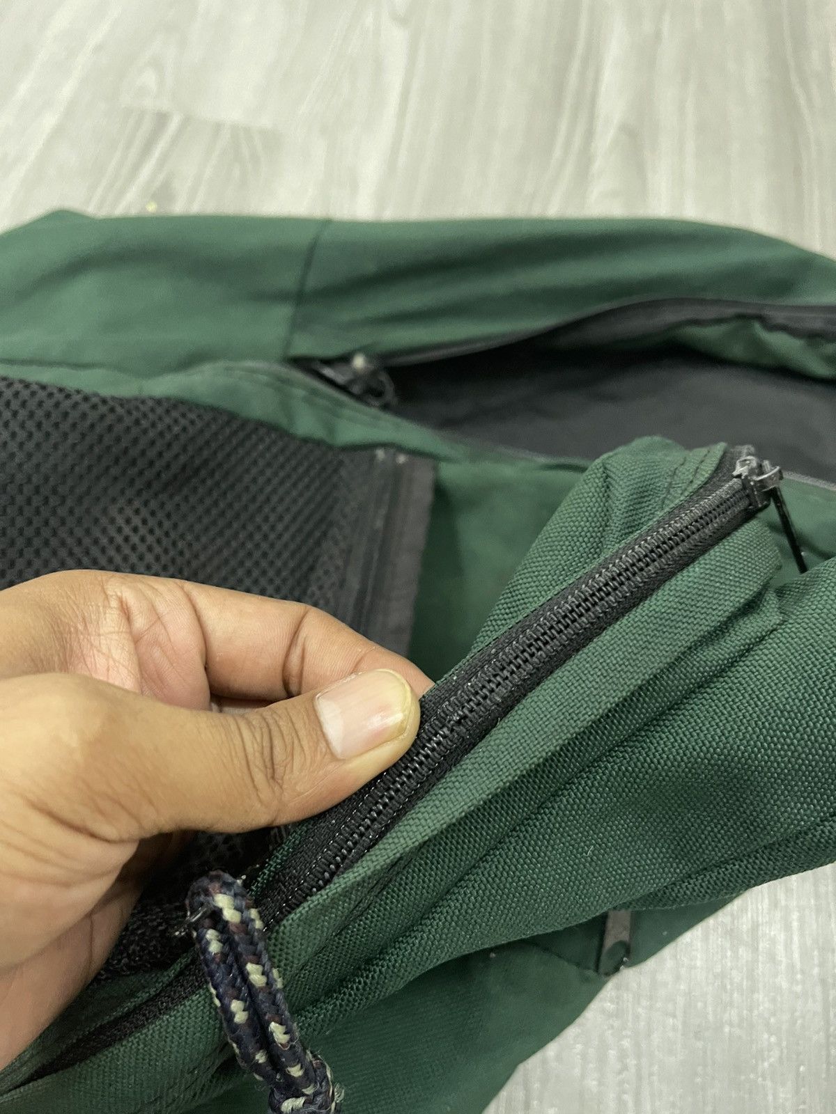 Jansport Last drop⚡️90s Jansport Rubber Base Bagpack Size ONE SIZE - 8 Thumbnail