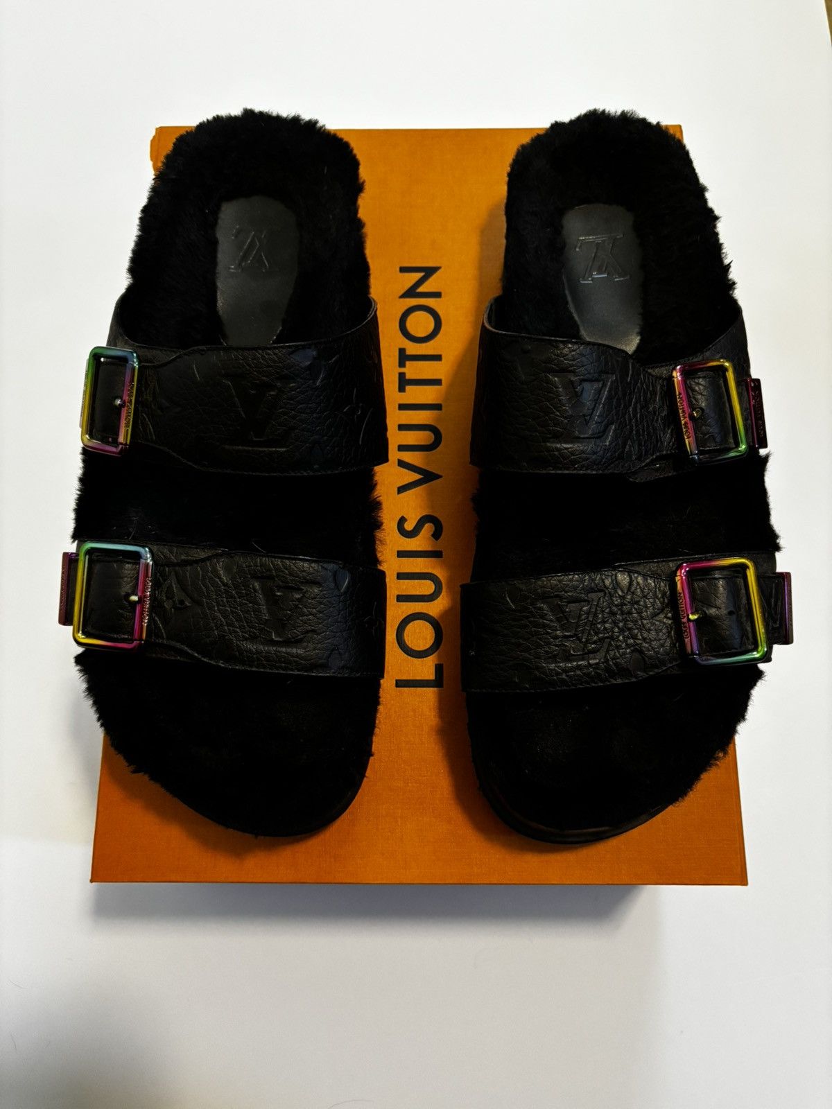 Louis Vuitton Louis Vuitton Mirabeau Line Flat Sandals Size US 10.5 / EU 43-44 - 2 Thumbnail