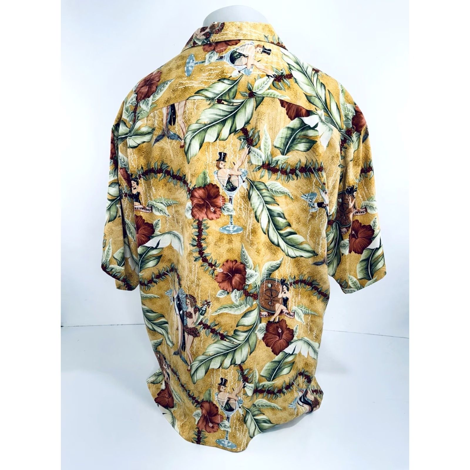 Tommy Bahama Tommy Bahama Shirt L Aloha Silk Multicolor Full Swing Hula Girl 2004 New Year Mens Size US L / EU 52-54 / 3 - 6 Thumbnail