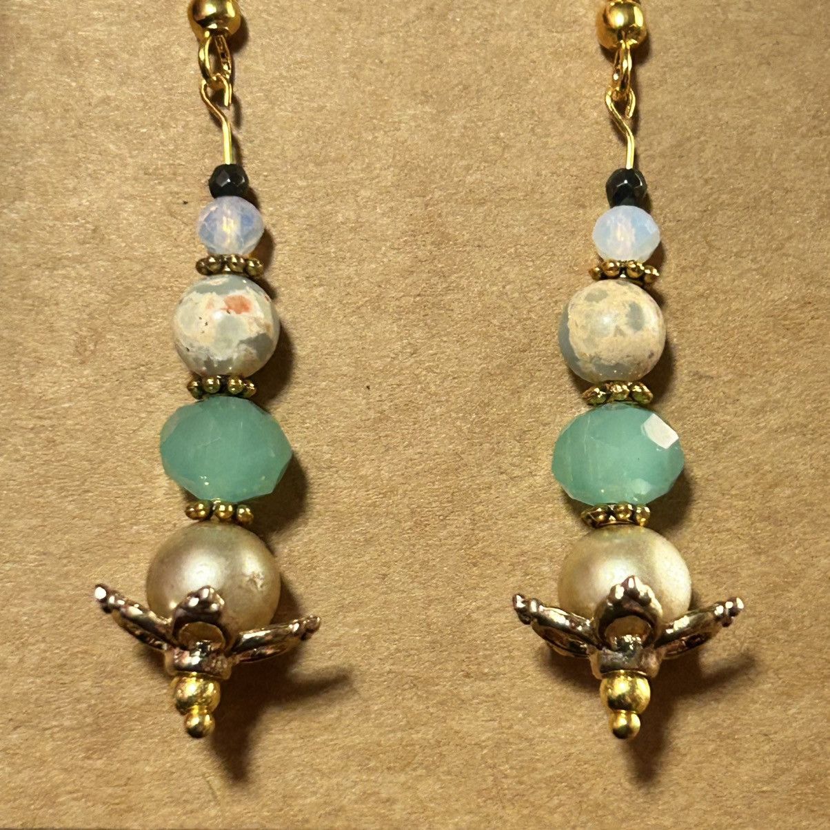Handmade Handcrafted vintage bead glass crystal earrings Size ONE SIZE - 3 Thumbnail
