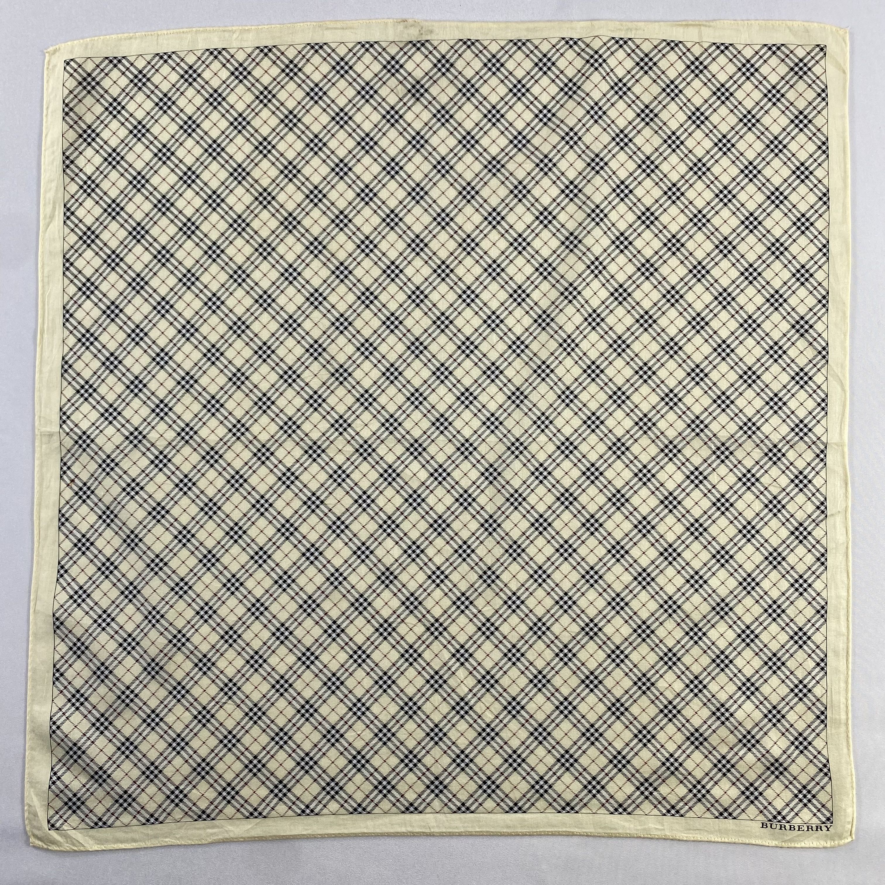 Burberry × Vintage Burberry Handkerchief / Neckerchief / Bandana-P587 Size ONE SIZE - 1 Thumbnail