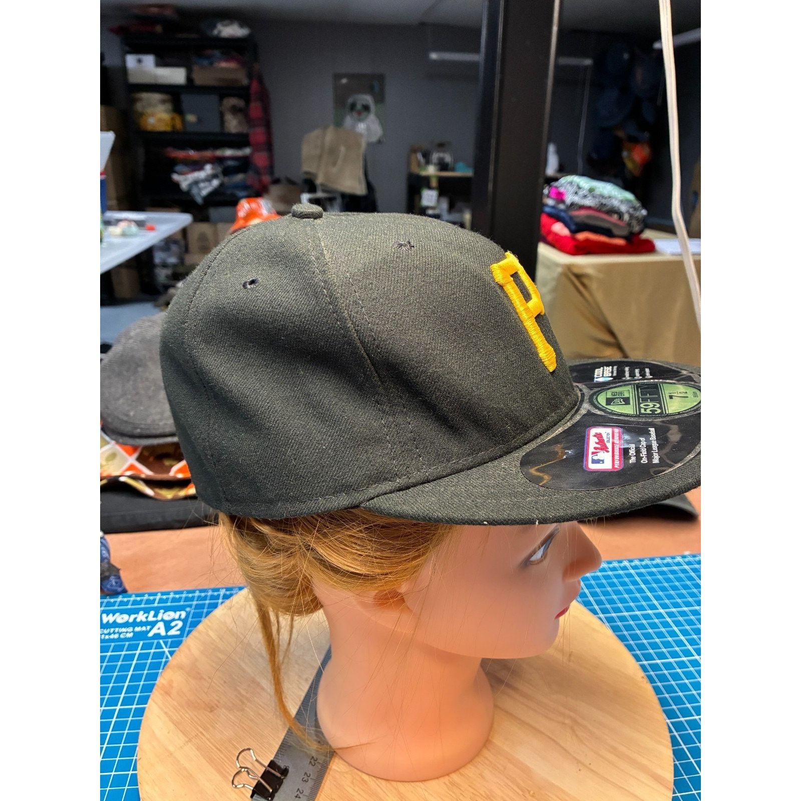 New Era Pittsburgh Pirates 59FIFTY New Era MLB On-Field Cap 7 ½ Size ONE SIZE - 7 Thumbnail